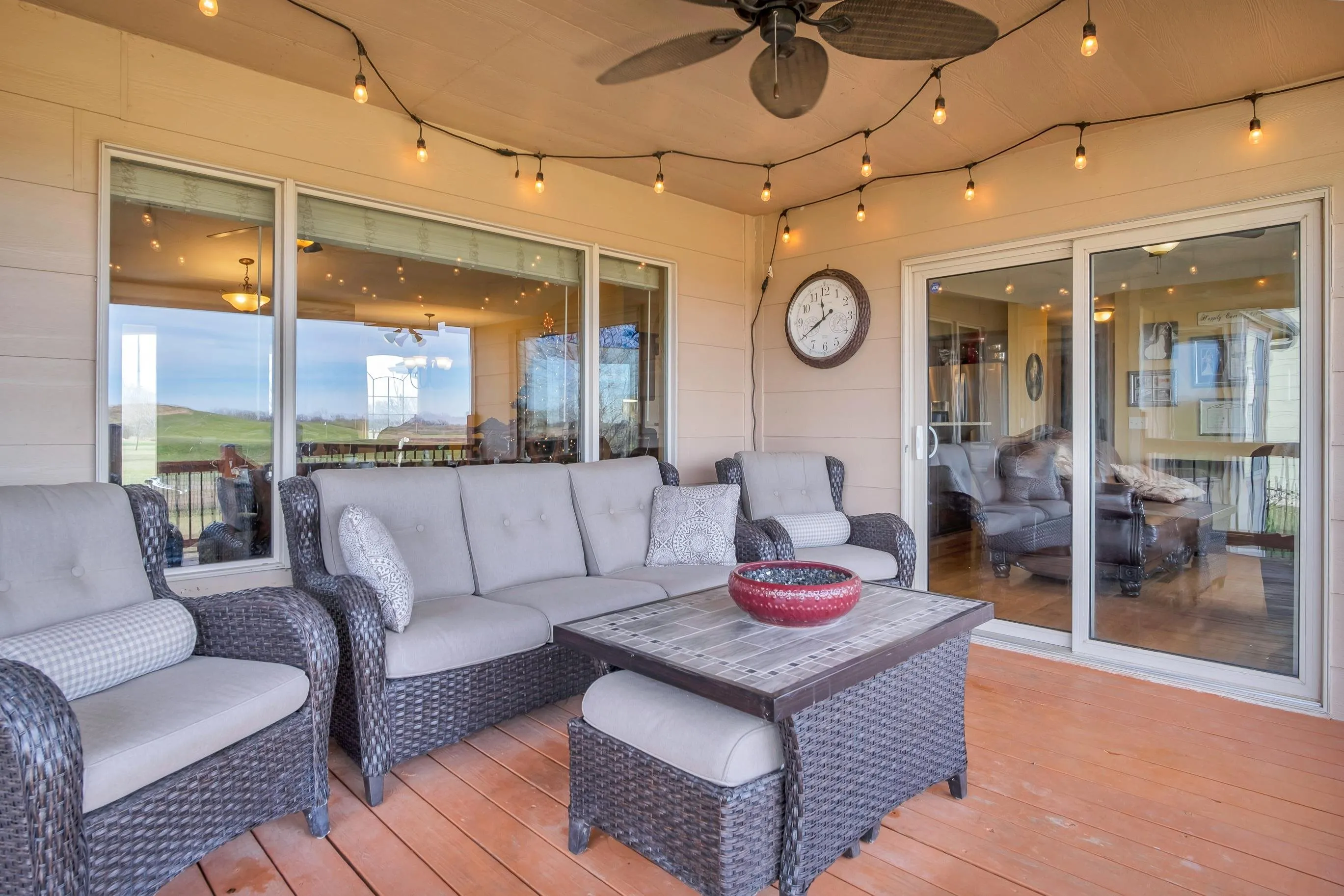 Newton, Kansas 67114, United States, 6 Bedrooms Bedrooms, ,3 BathroomsBathrooms,Residential,Active,254906