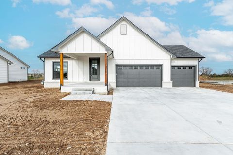 5153 N Colonial Ave, Bel Aire, KS 67226 - #: 631209