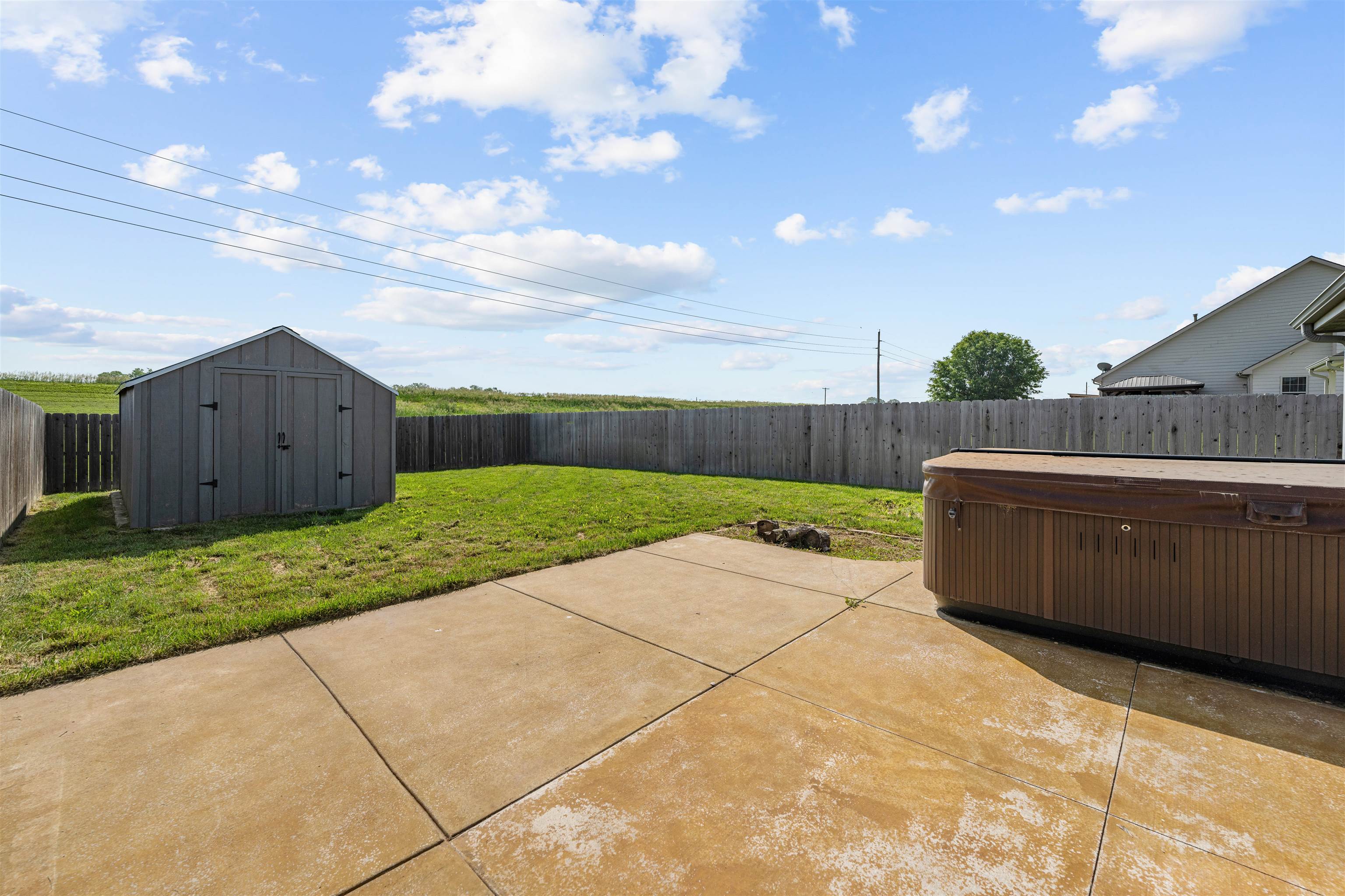 2233 Saddlebrook Dr, Salina, Kansas image 17