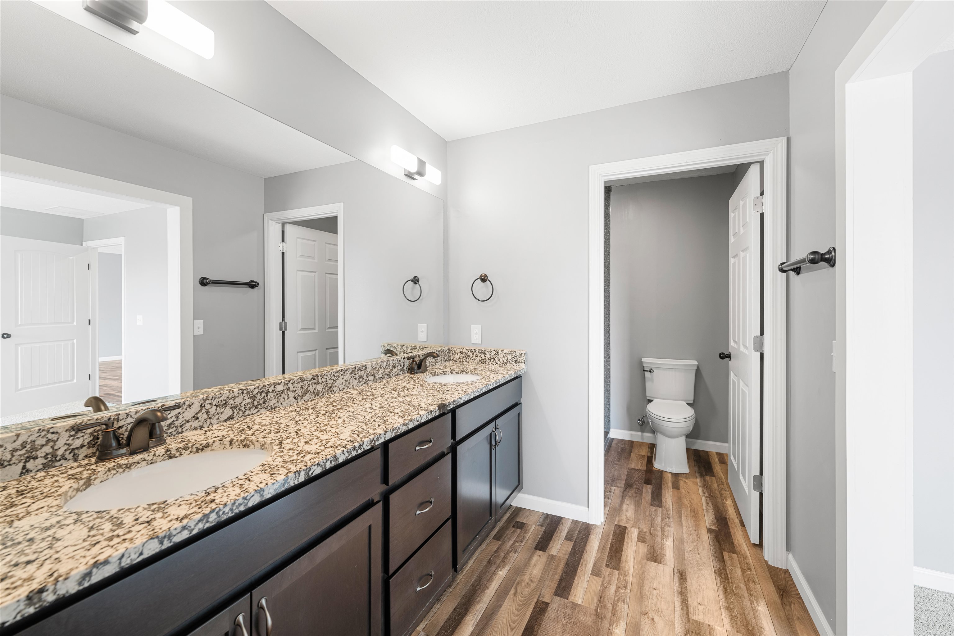 2233 Saddlebrook Dr, Salina, Kansas image 14