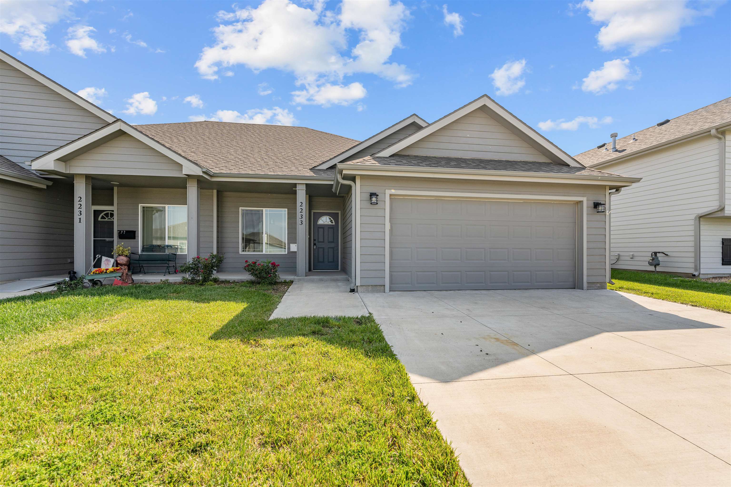 2233 Saddlebrook Dr, Salina, Kansas image 2