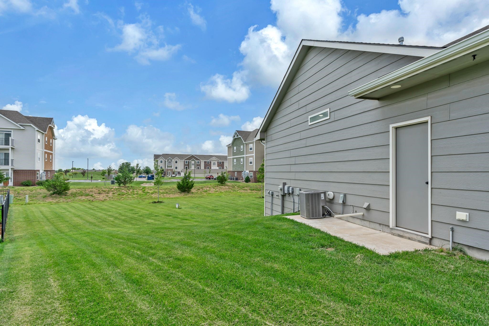 Maize, Kansas 67101, United States, 5 Bedrooms Bedrooms, ,3 BathroomsBathrooms,Residential,Pending,56398