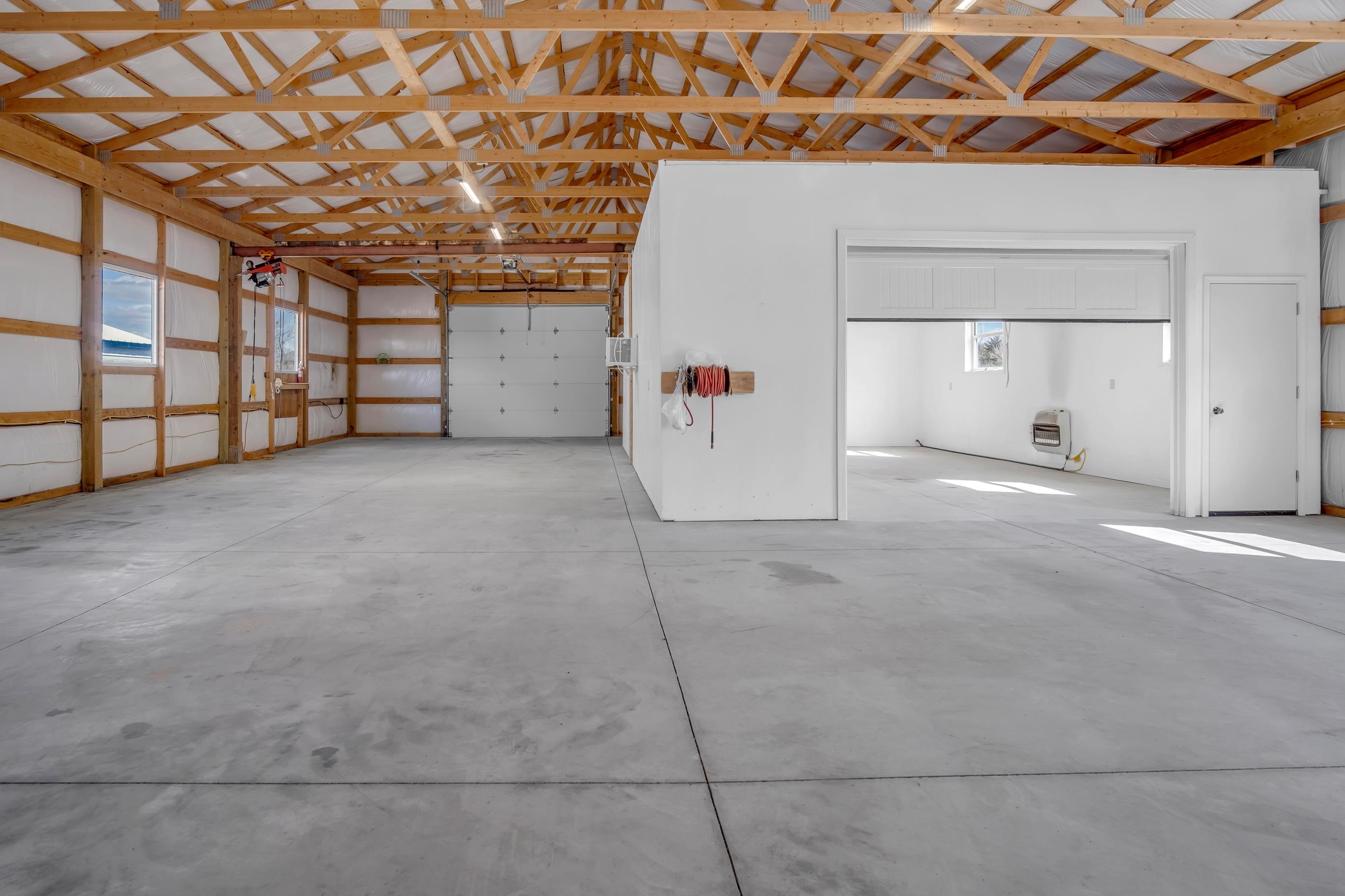 211 Southport Cir, Newton, Kansas image 33