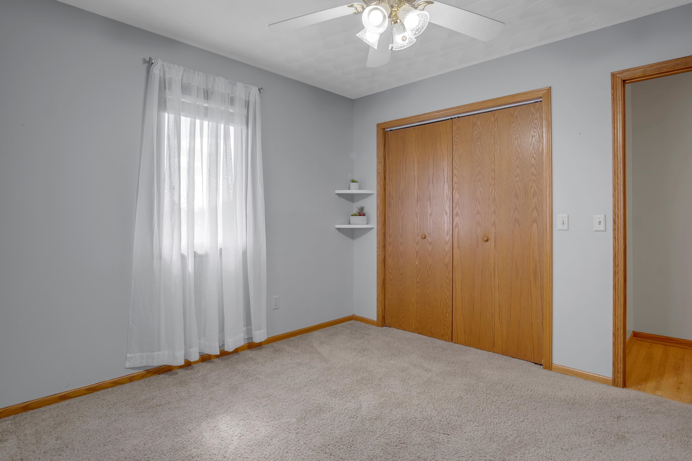 211 Southport Cir, Newton, Kansas image 14