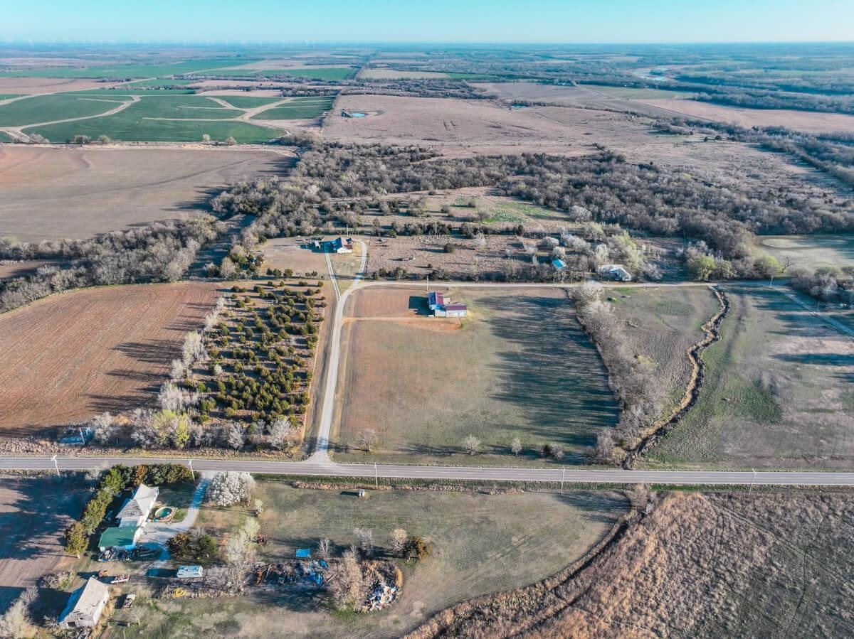 000 W Spring Ave, Geuda Springs, Kansas image 1