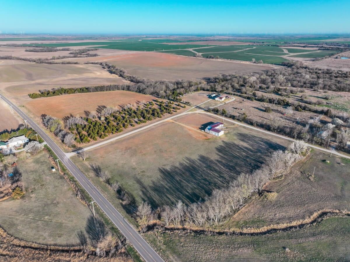 000 W Spring Ave, Geuda Springs, Kansas image 5