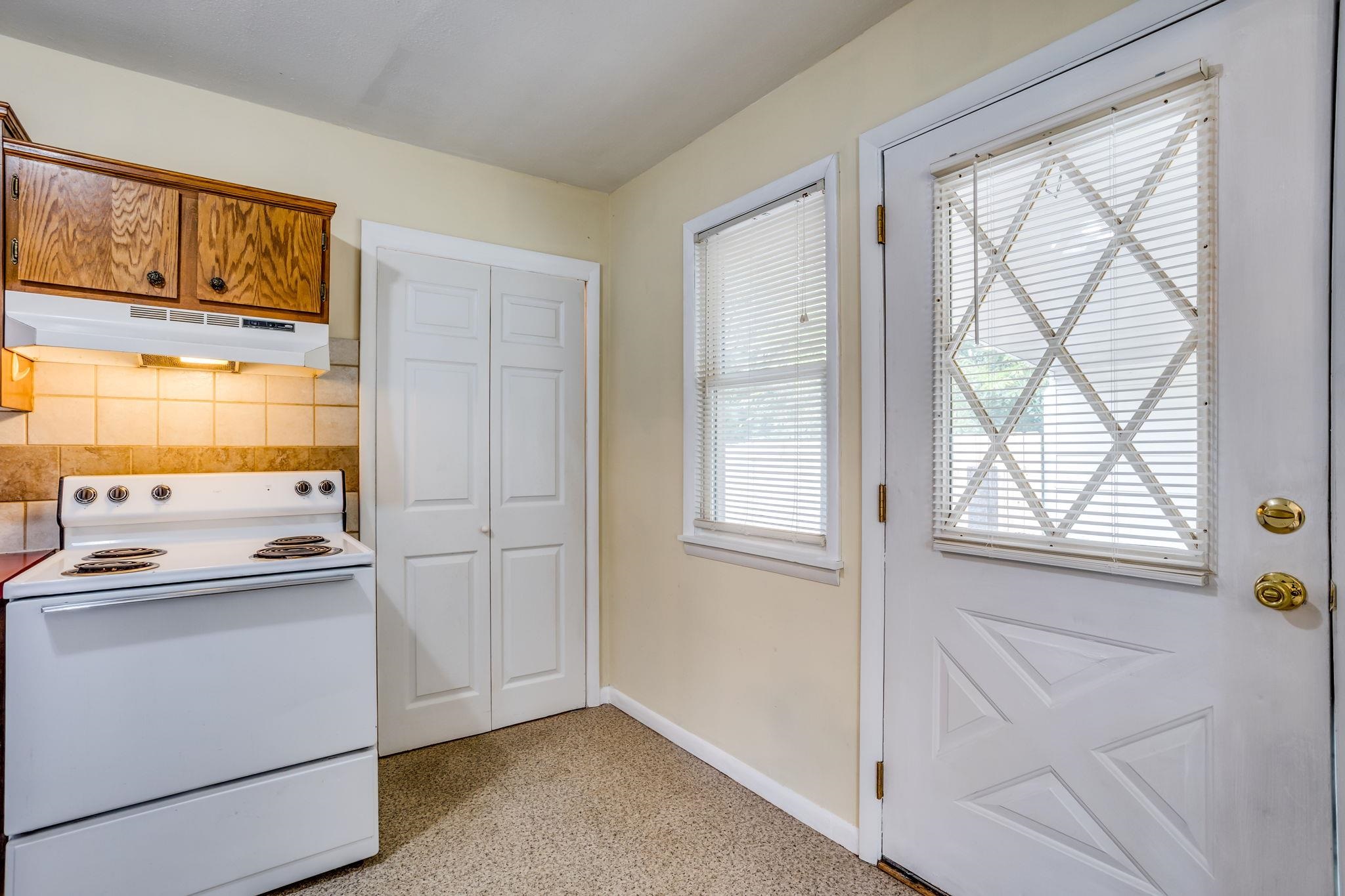 3120 W Dora St, Wichita, Kansas image 11