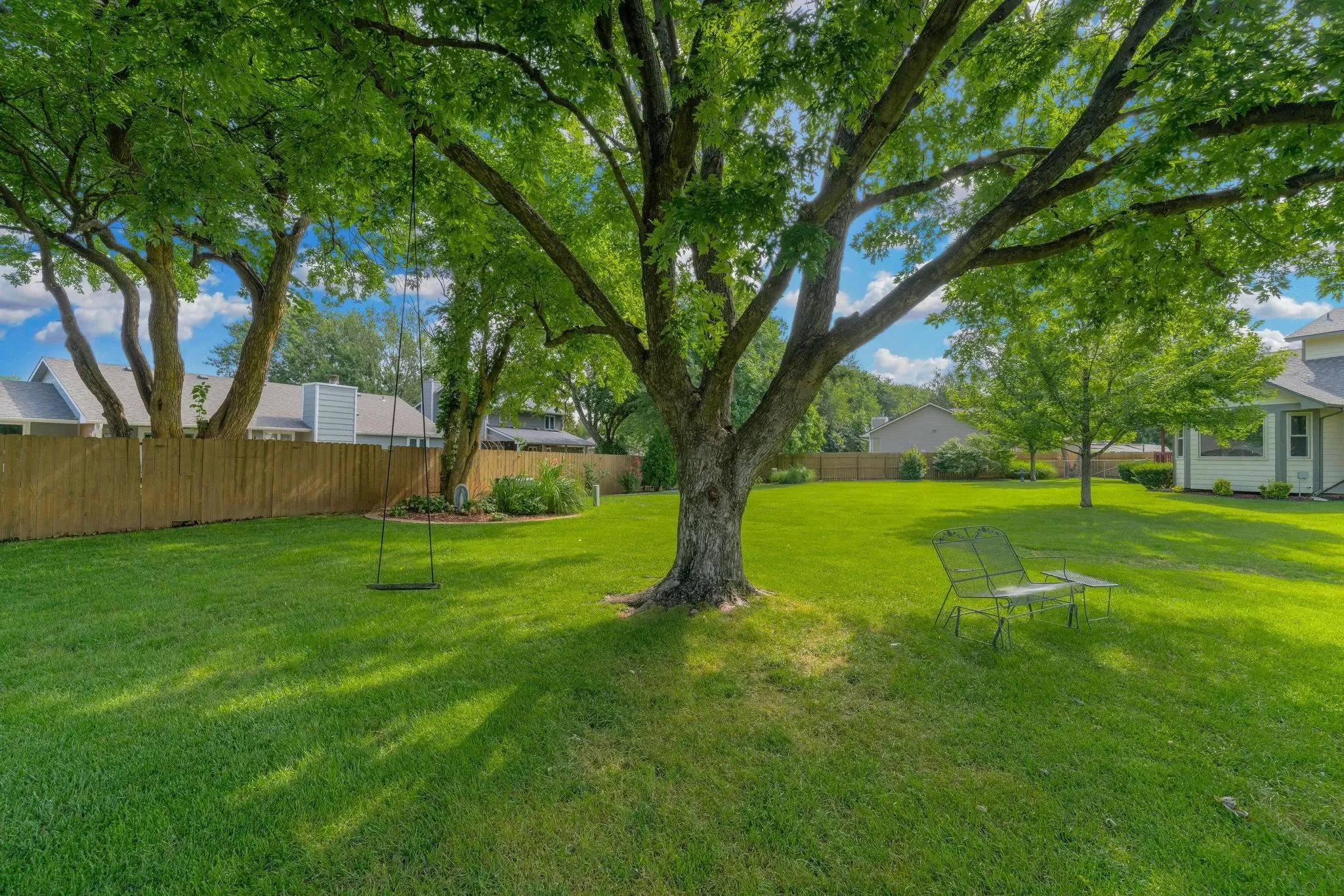 Wichita, Kansas 67212, United States, 4 Bedrooms Bedrooms, ,3 BathroomsBathrooms,Residential,Pending,207388