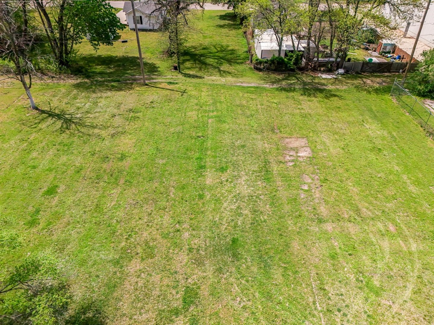 313 N Walnut St, Augusta, Kansas image 11