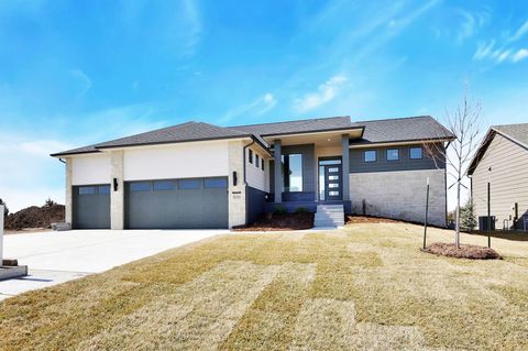 Homes For Sale - 3235 N Bedford St<br/> Sedgwick County, Wichita, KS 67226