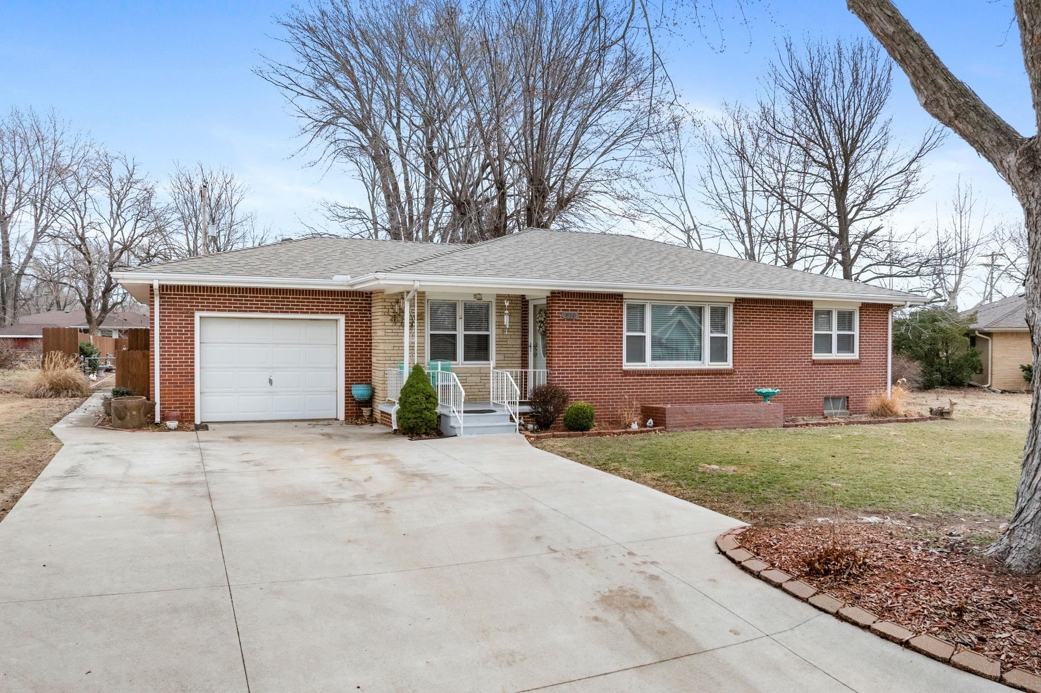 820 N Biermann St, Garden Plain, Kansas image 1