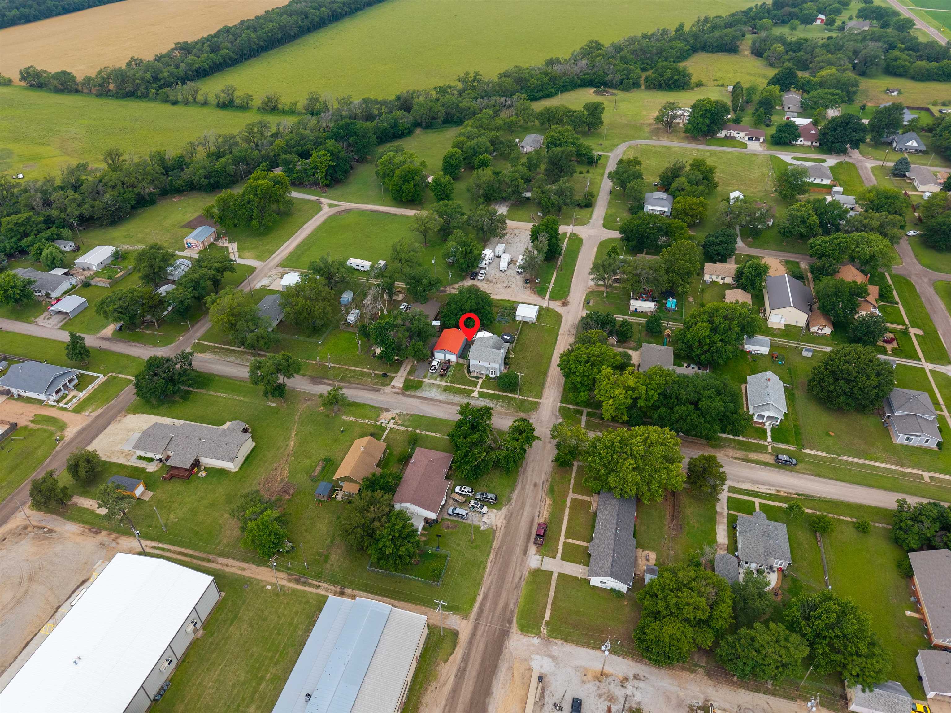 303 S Somerset St, Norwich, Virginia image 32
