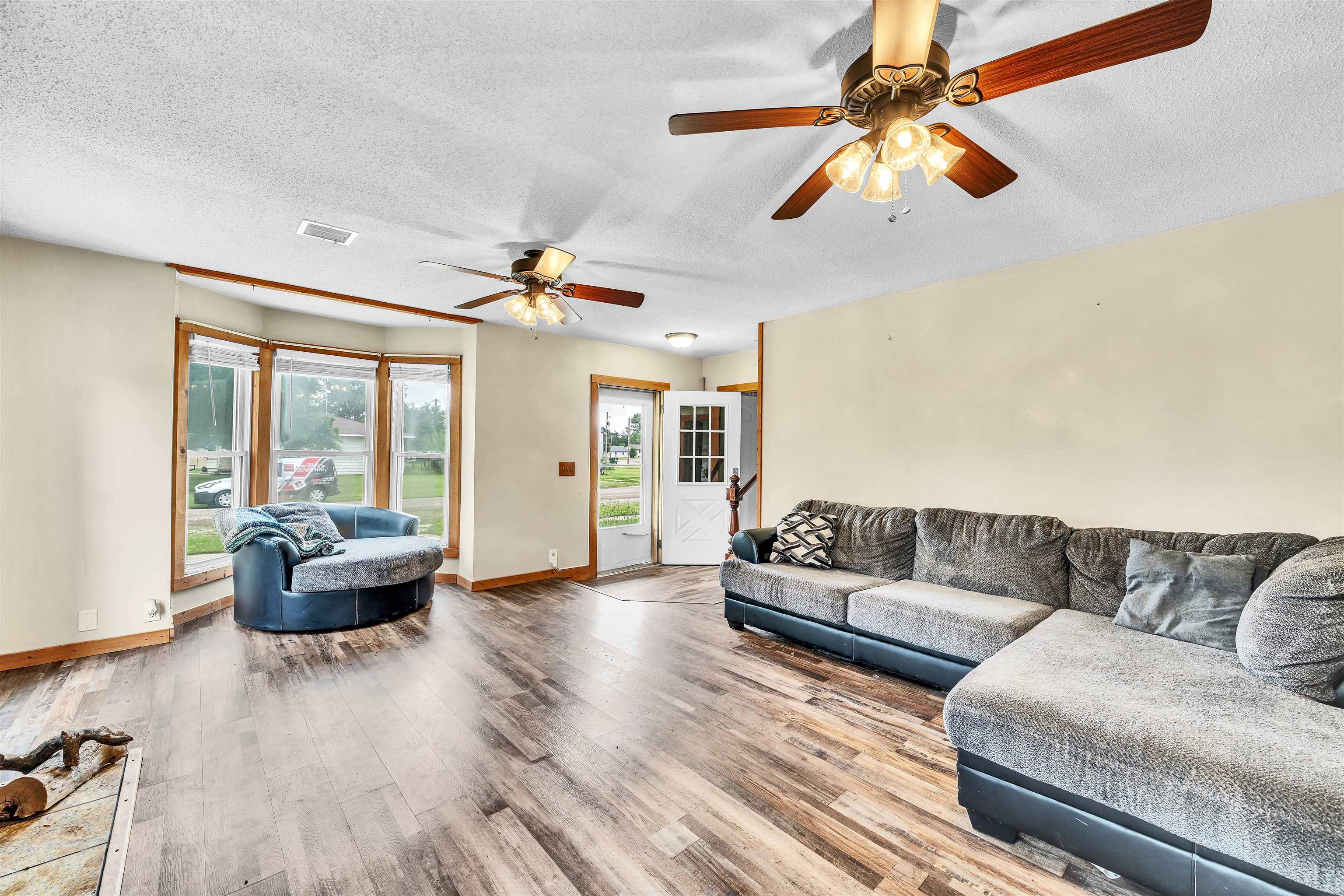 303 S Somerset St, Norwich, Virginia image 5