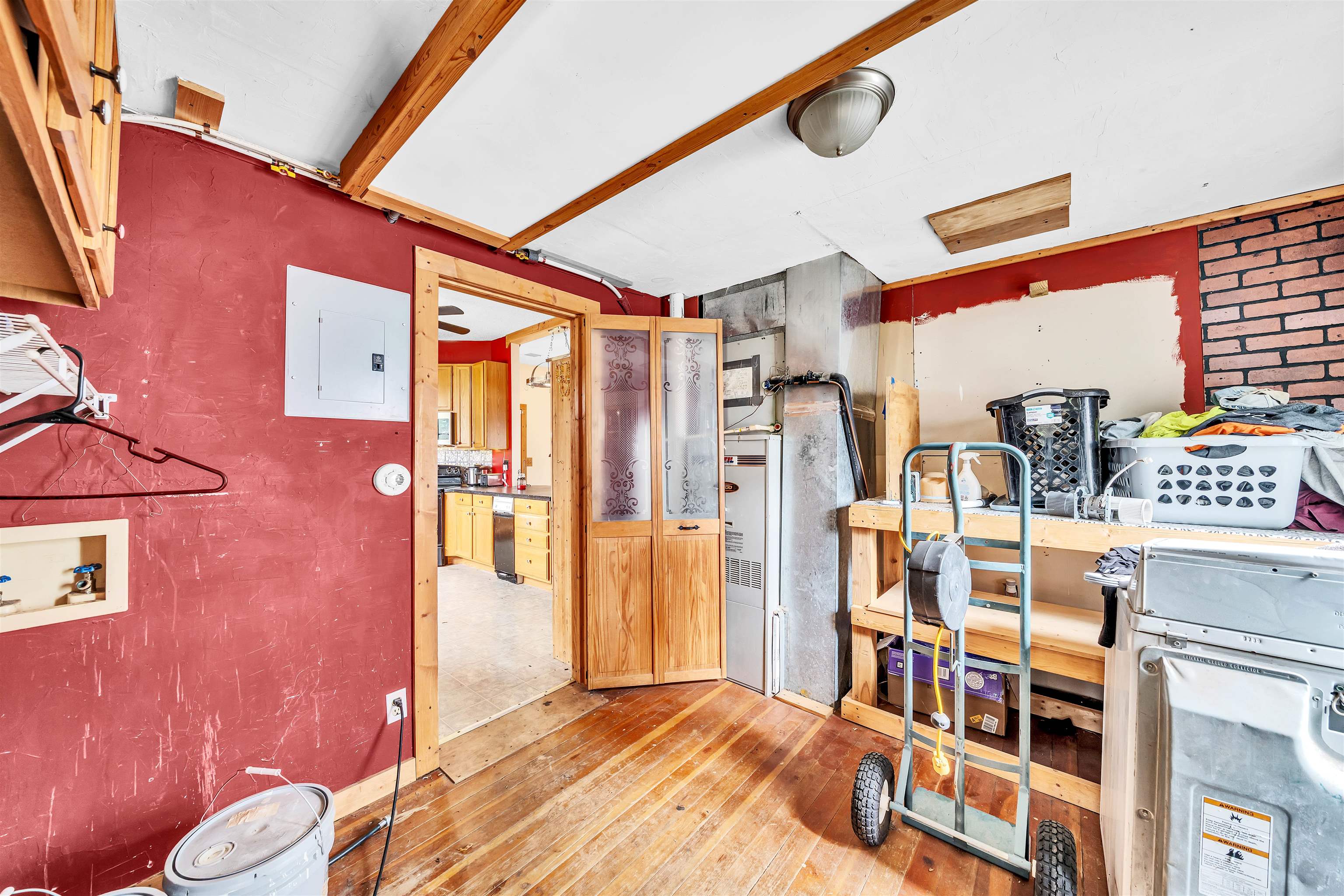 303 S Somerset St, Norwich, Virginia image 25