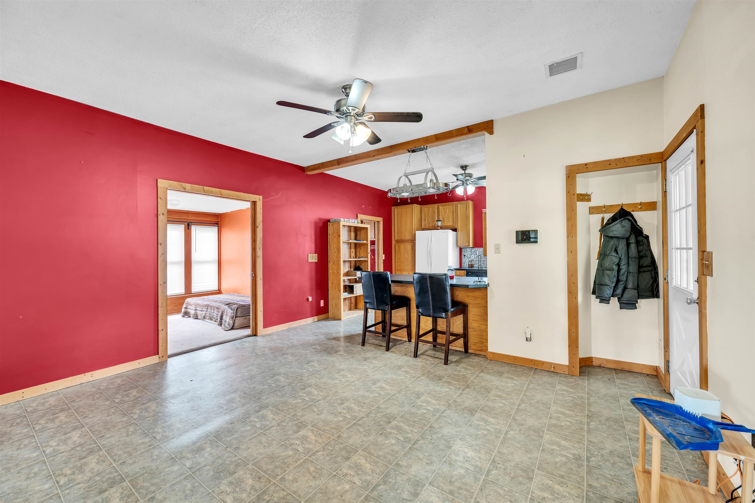 303 S Somerset St, Norwich, Virginia image 7