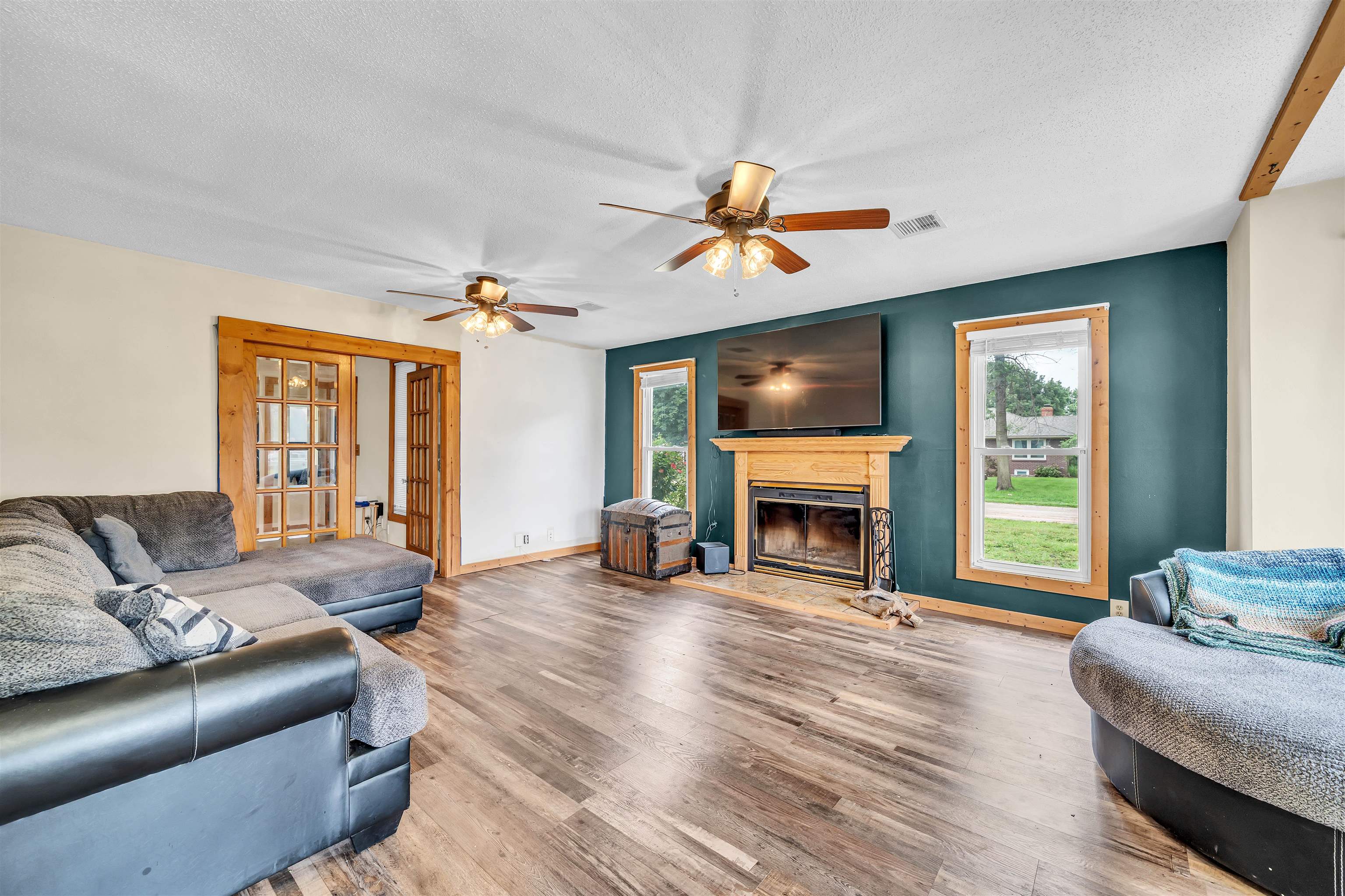 303 S Somerset St, Norwich, Virginia image 4