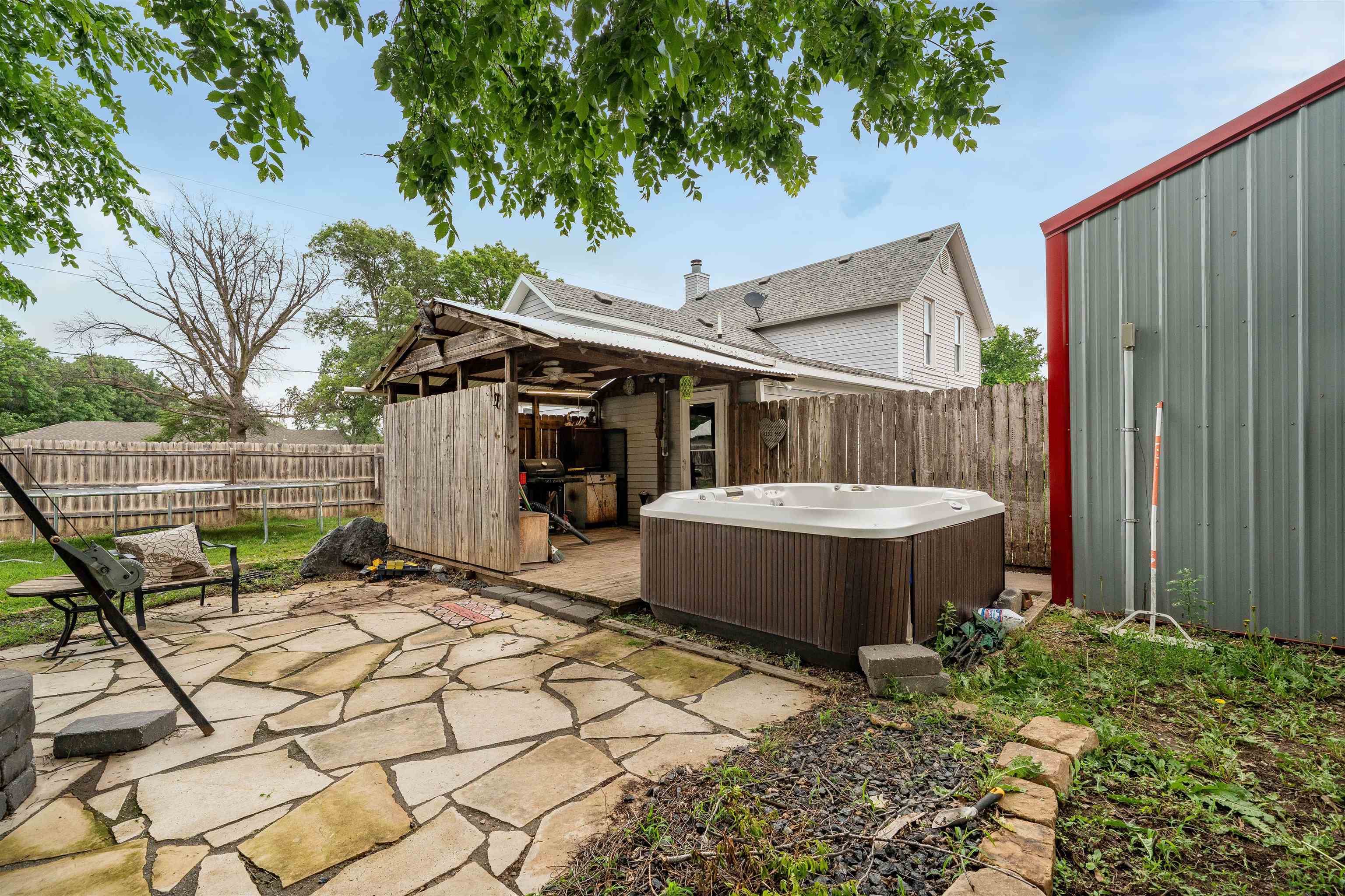 303 S Somerset St, Norwich, Virginia image 26