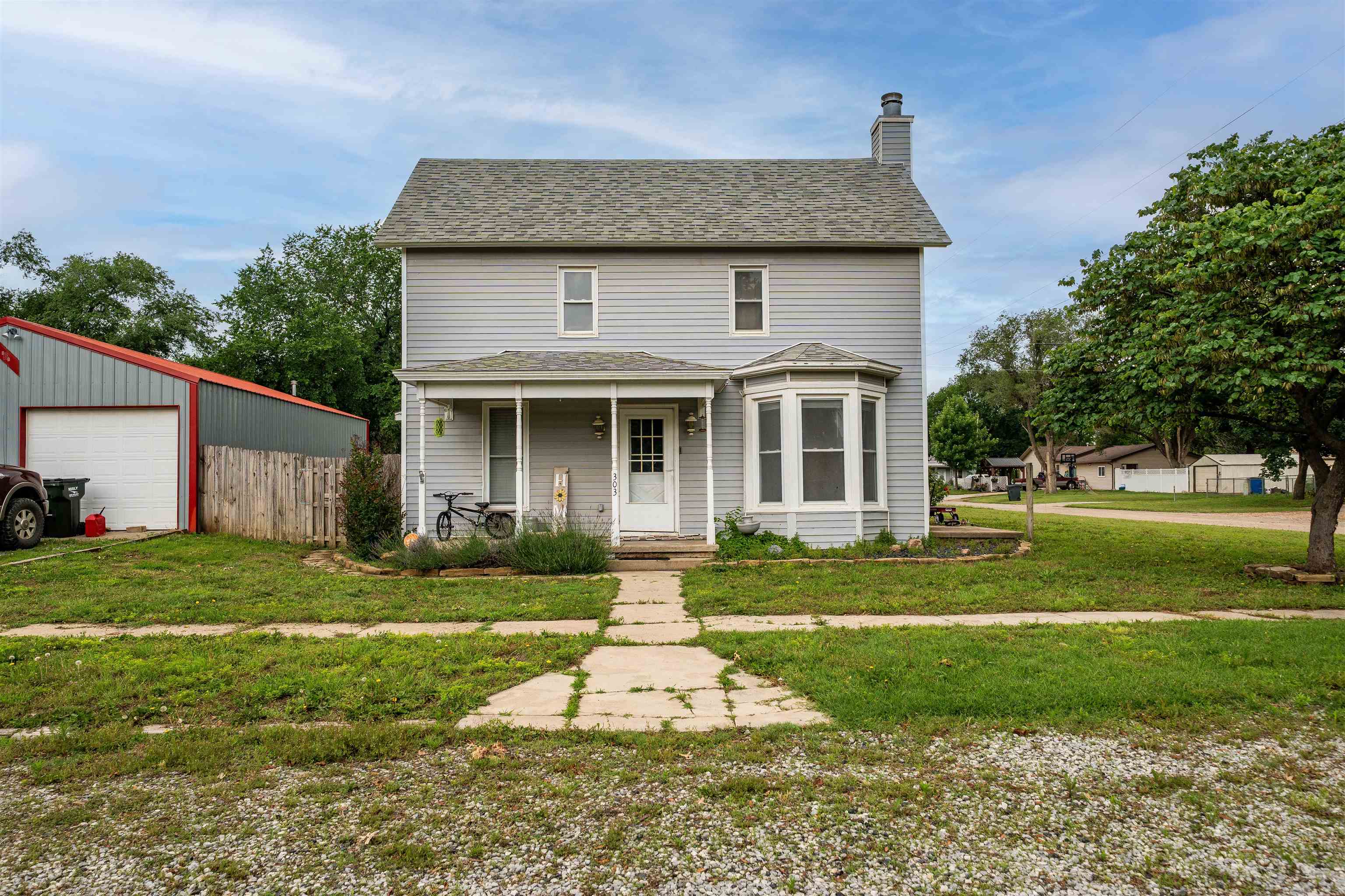 303 S Somerset St, Norwich, Virginia image 1