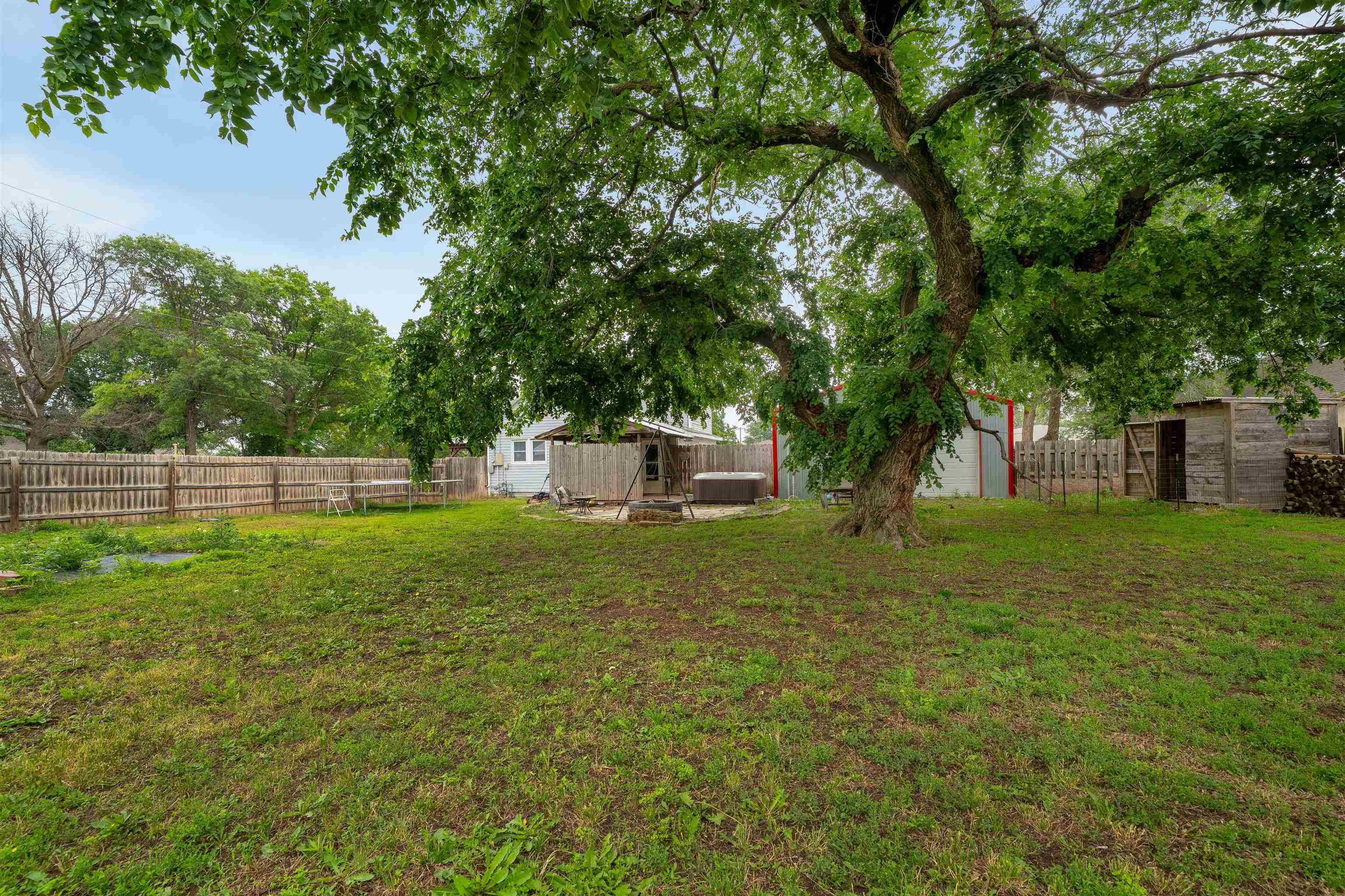 303 S Somerset St, Norwich, Virginia image 33