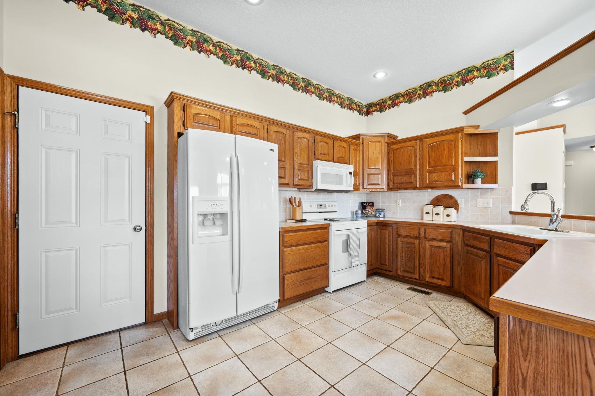2808 Danbury Cir, Augusta, Kansas image 7