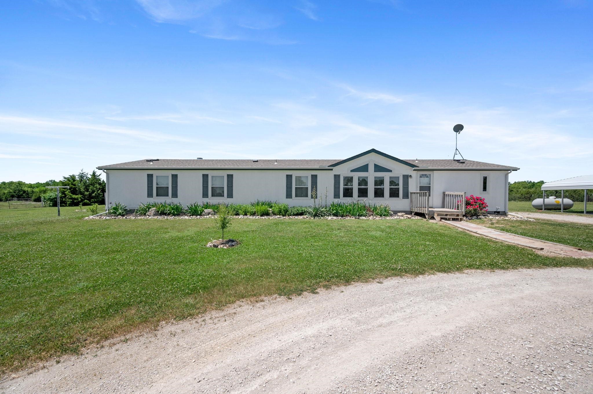 11751 S 145th E St, Mulvane, Kansas image 1