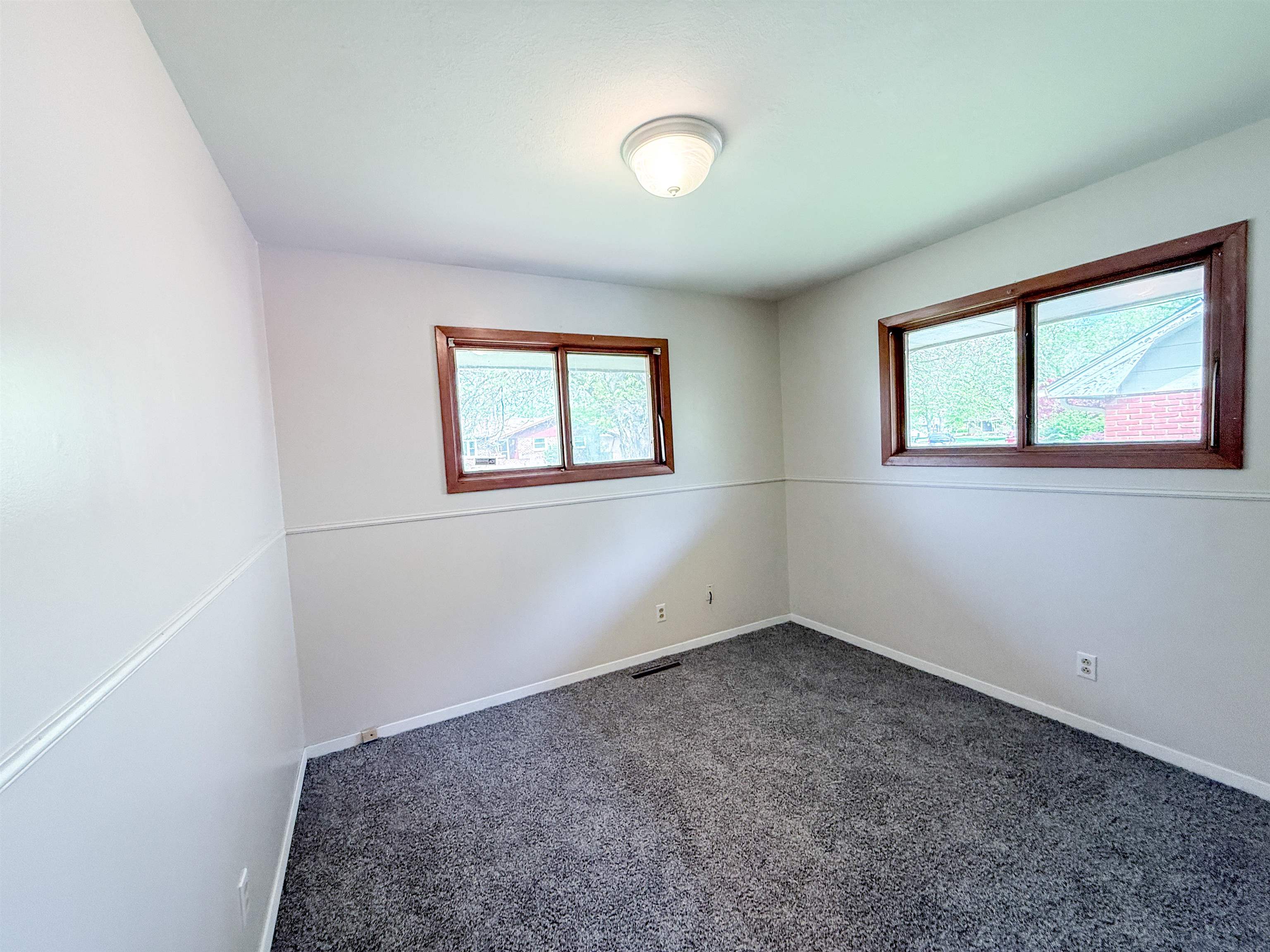 605 Catalina Dr, Hutchinson, Kansas image 8