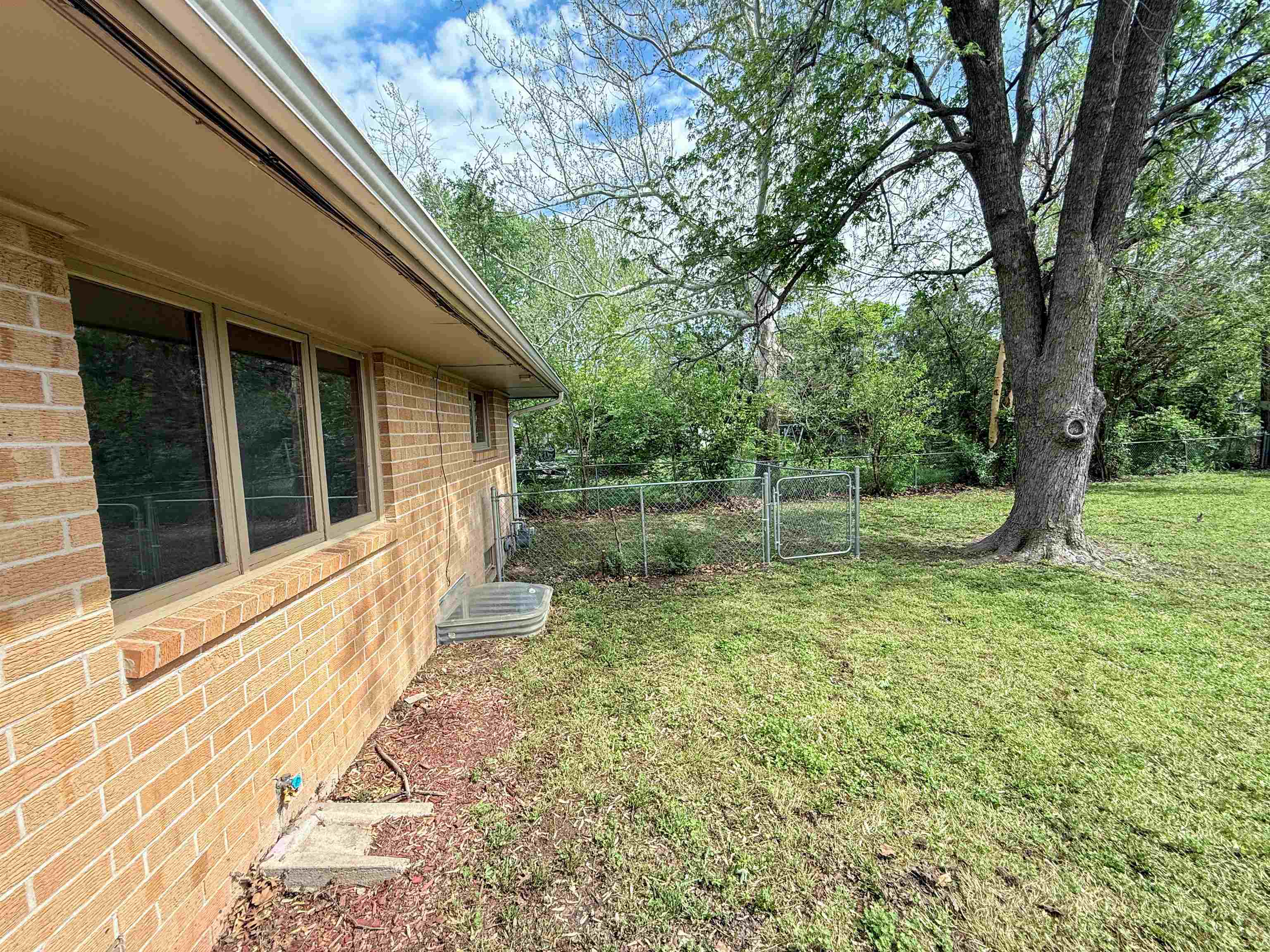 605 Catalina Dr, Hutchinson, Kansas image 19