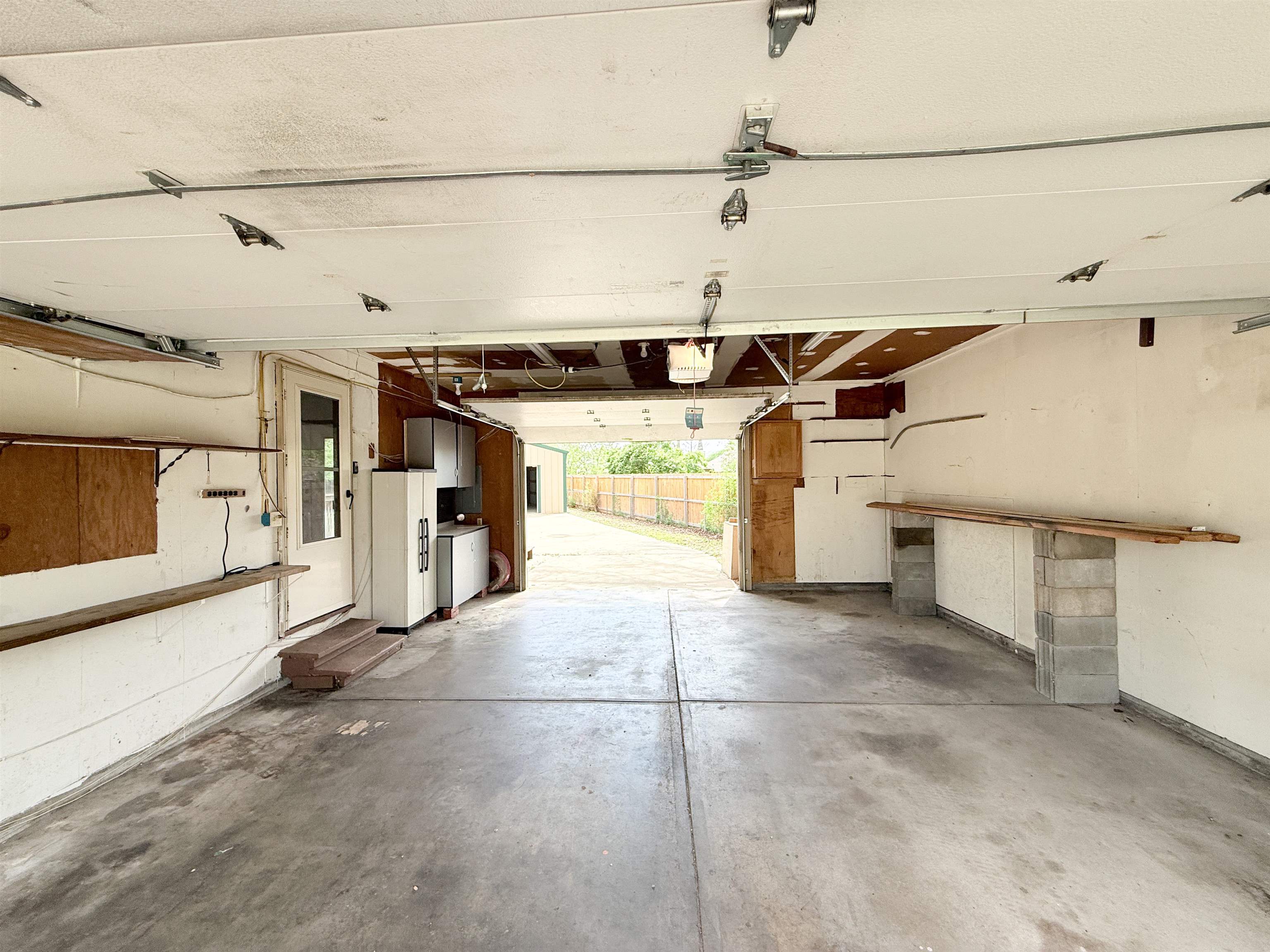 605 Catalina Dr, Hutchinson, Kansas image 4