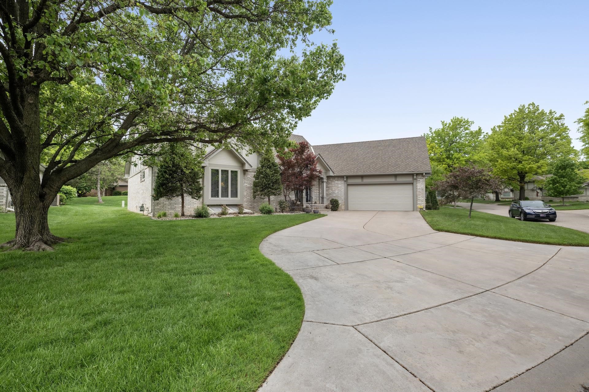 2415 N Morning Dew St, Wichita, Kansas image 1