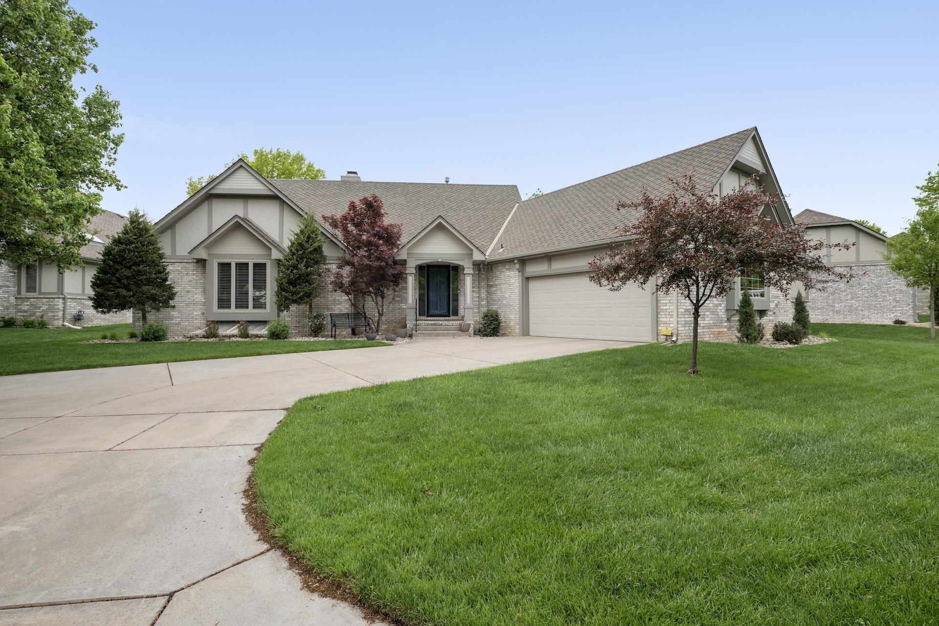 2415 N Morning Dew St, Wichita, Kansas image 2