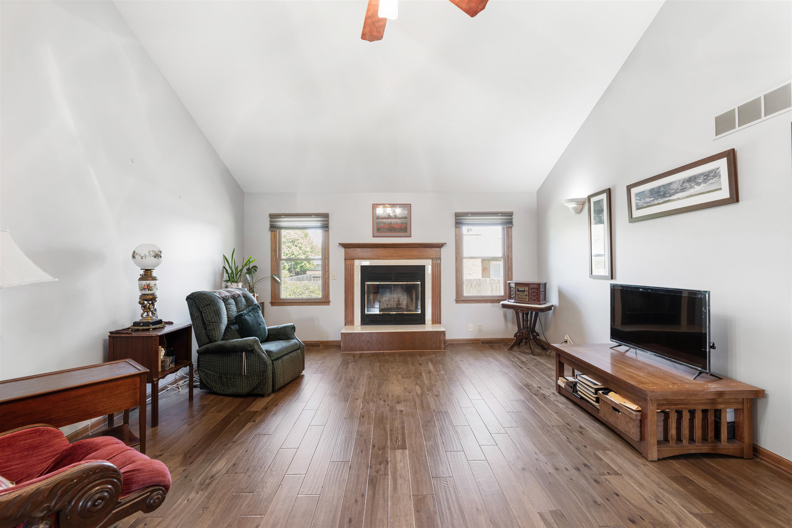 2207 Village Ln, Salina, Kansas image 4