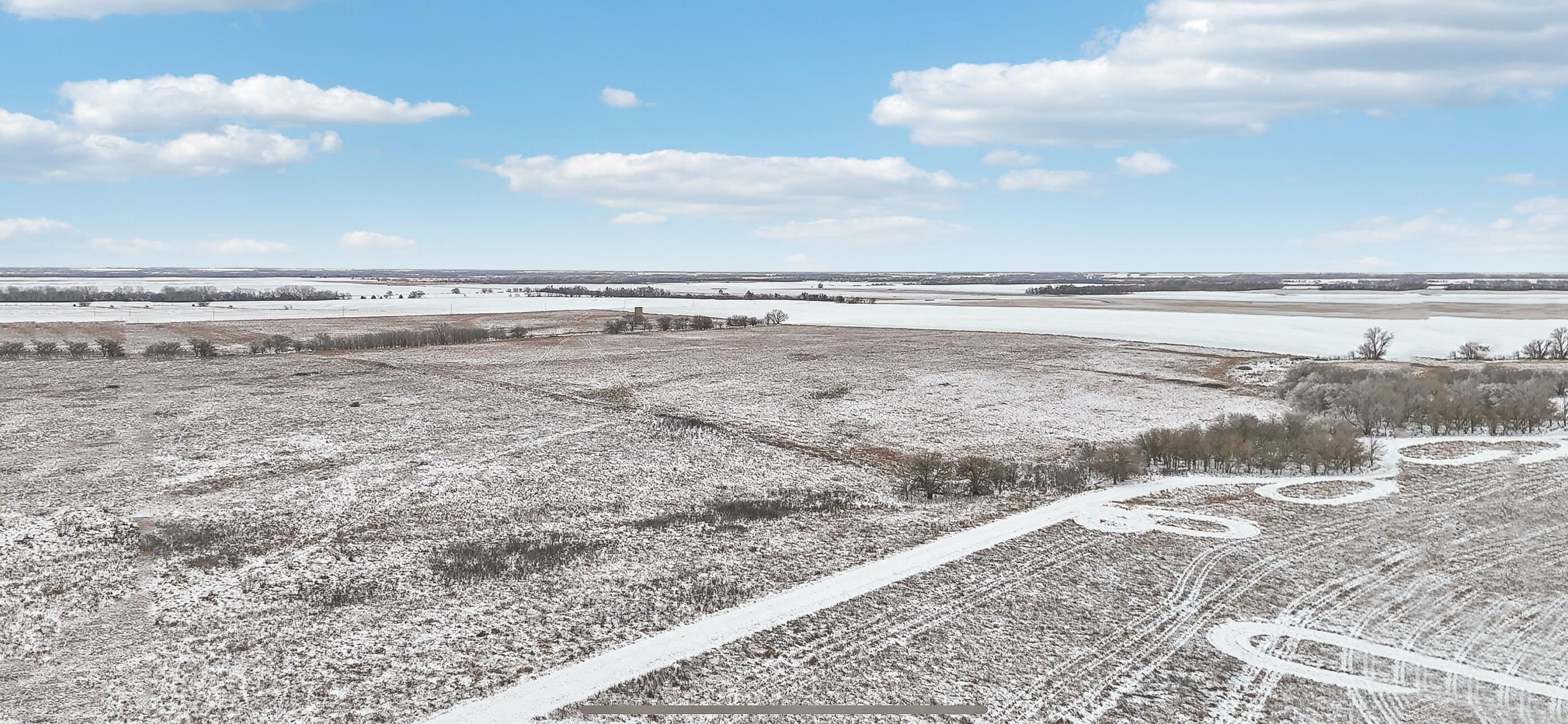 00000 W Parallel Rd, Langdon, Kansas image 4