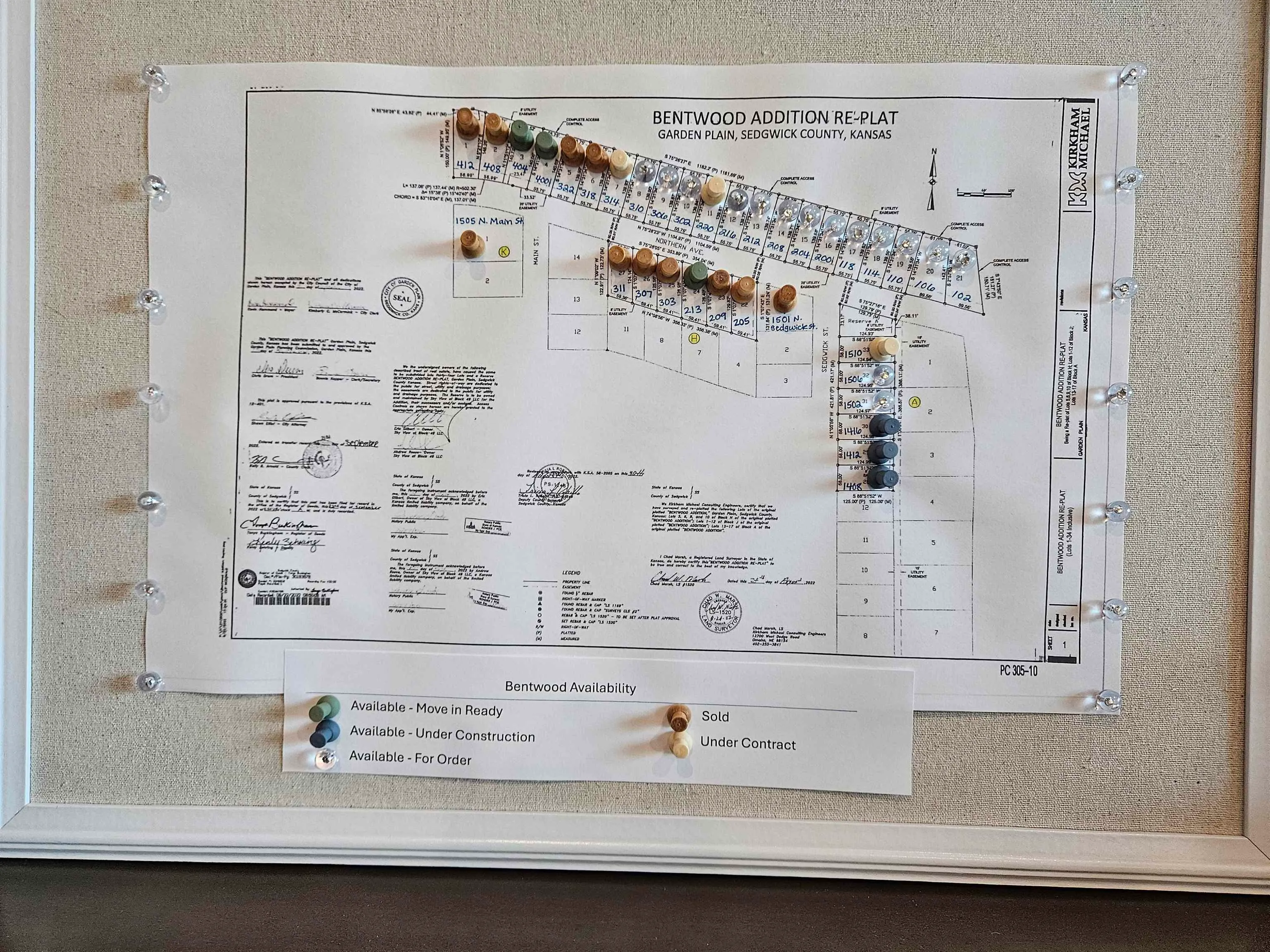 Garden Plain, Kansas 67050, United States, 4 Bedrooms Bedrooms, ,2 BathroomsBathrooms,Residential,Pending,47211