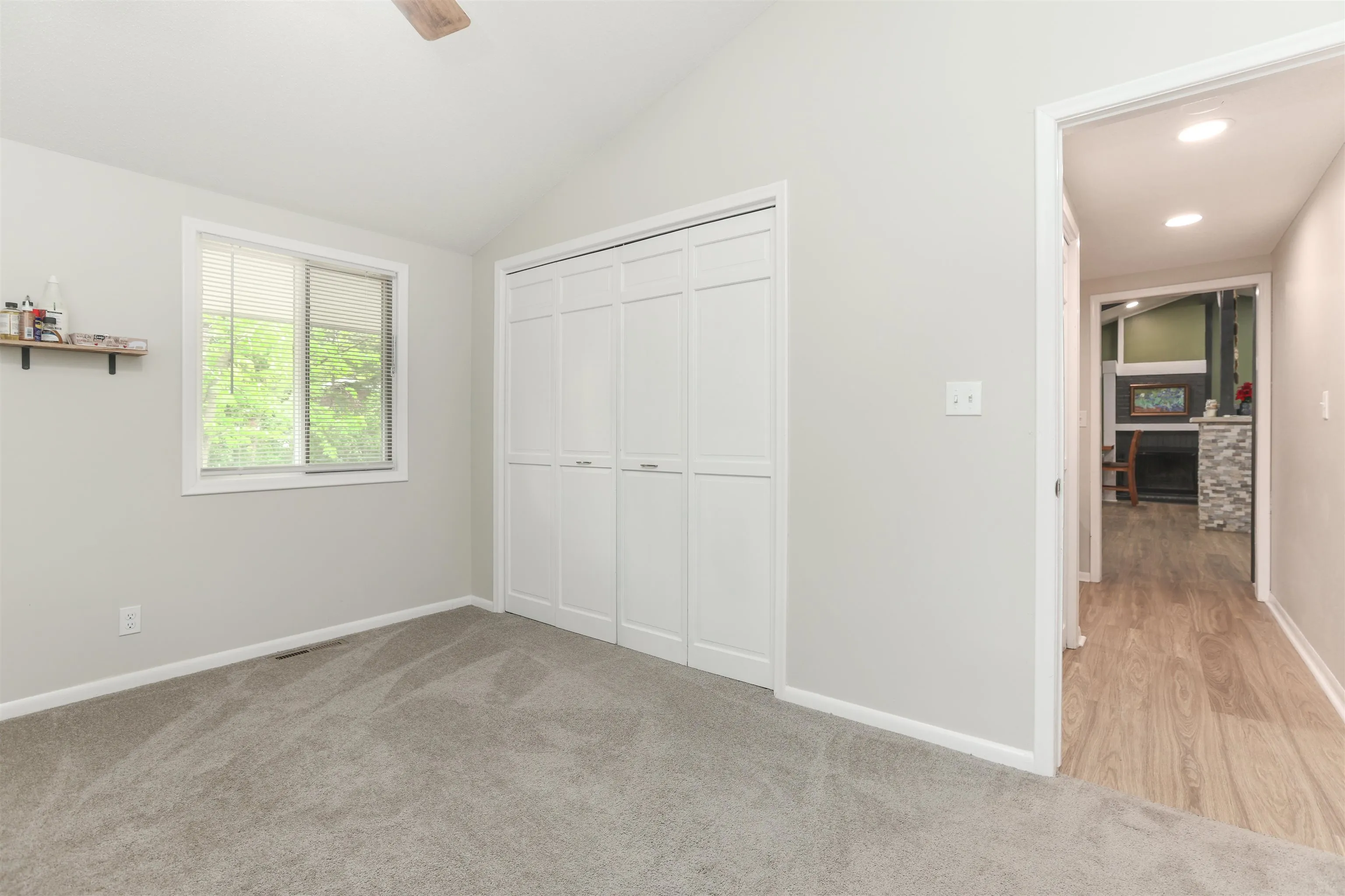 North Newton, Kansas 67117, United States, 2 Bedrooms Bedrooms, ,2 BathroomsBathrooms,Residential,Pending,144290