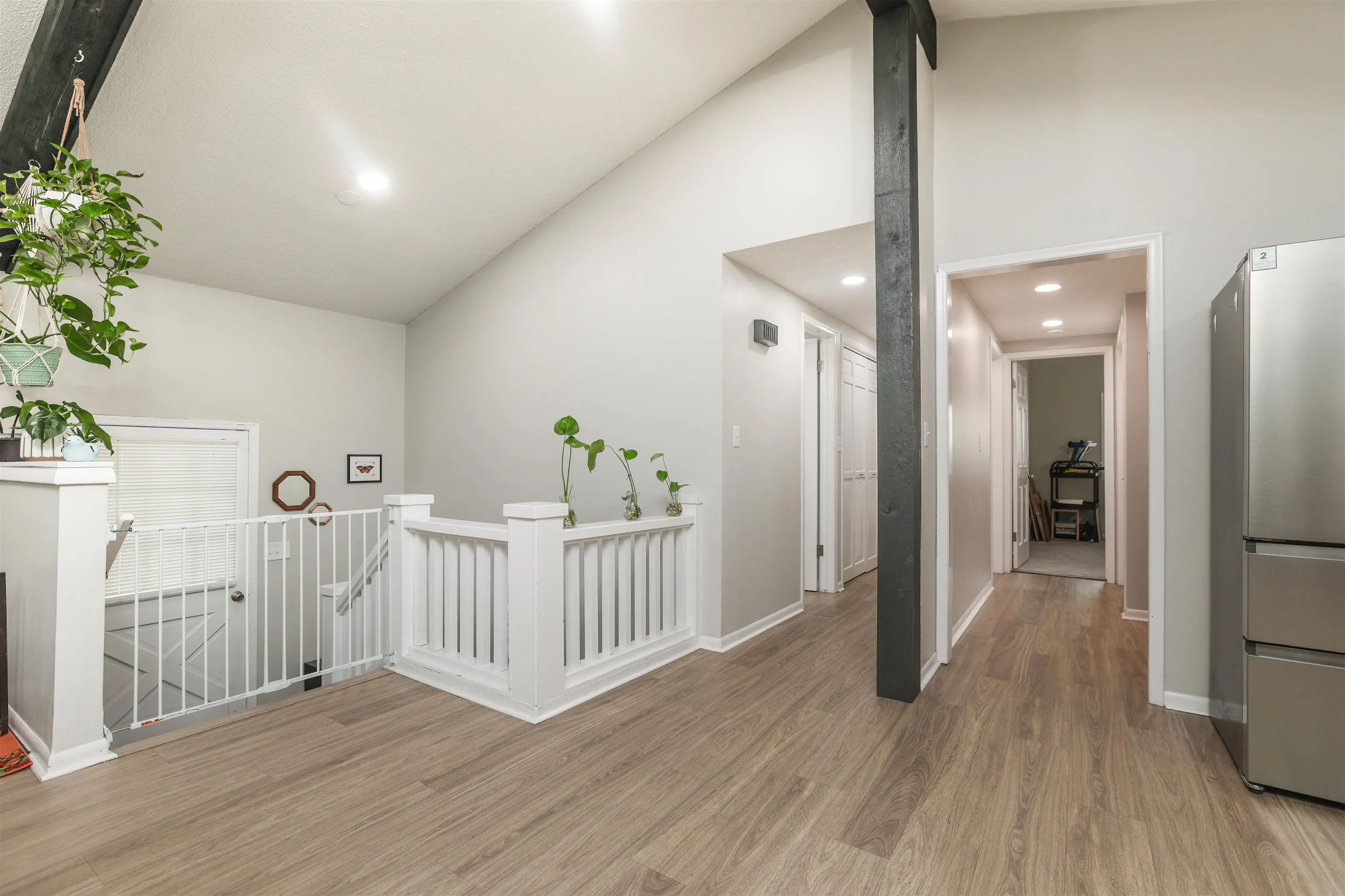 North Newton, Kansas 67117, United States, 2 Bedrooms Bedrooms, ,2 BathroomsBathrooms,Residential,Pending,144290