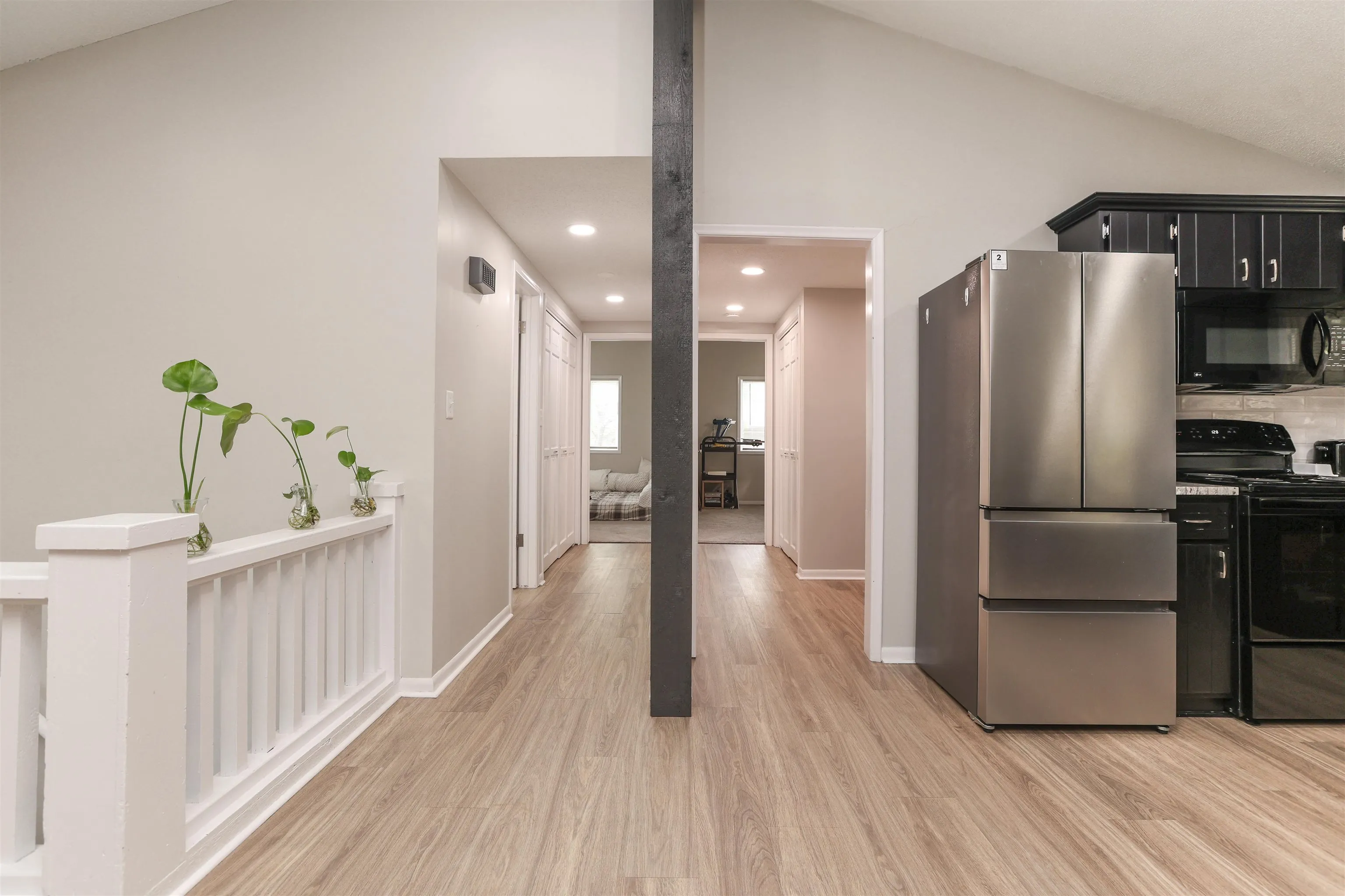 North Newton, Kansas 67117, United States, 2 Bedrooms Bedrooms, ,2 BathroomsBathrooms,Residential,Pending,144290