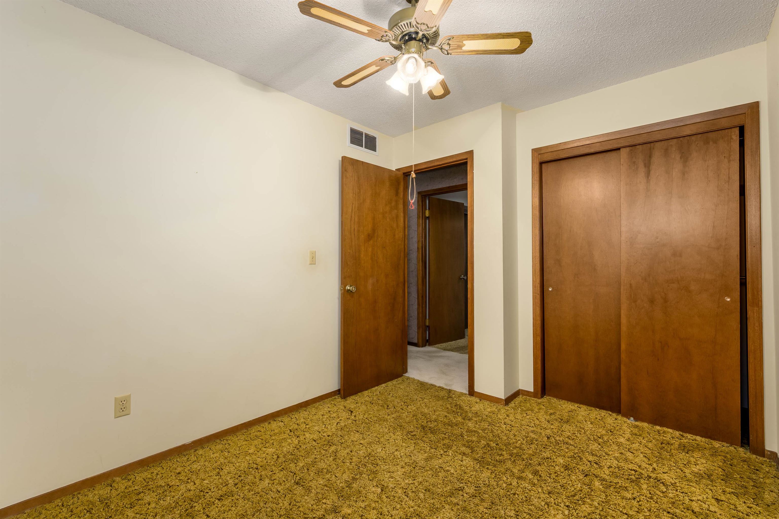 323 S Sunnyside Rd, Haysville, Kansas image 25