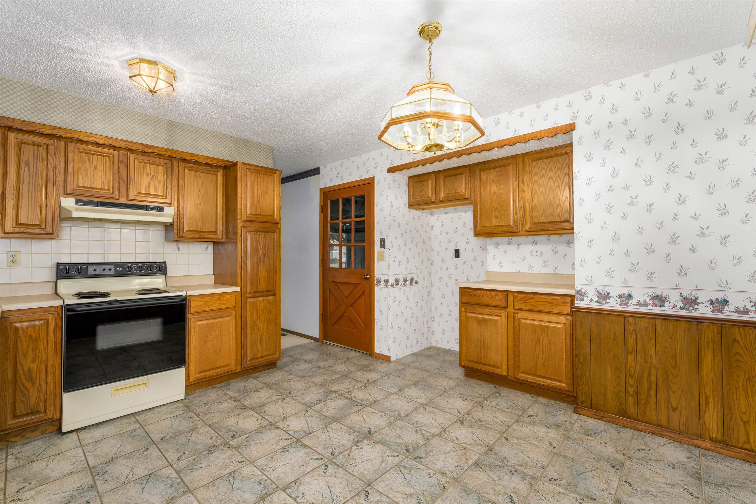 323 S Sunnyside Rd, Haysville, Kansas image 16