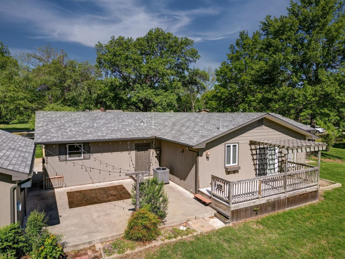 2300 N Timber Lane Dr, Arkansas City, Kansas image 6