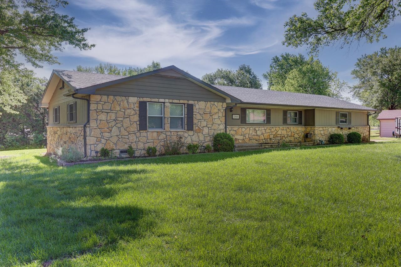 2300 N Timber Lane Dr, Arkansas City, Kansas image 35