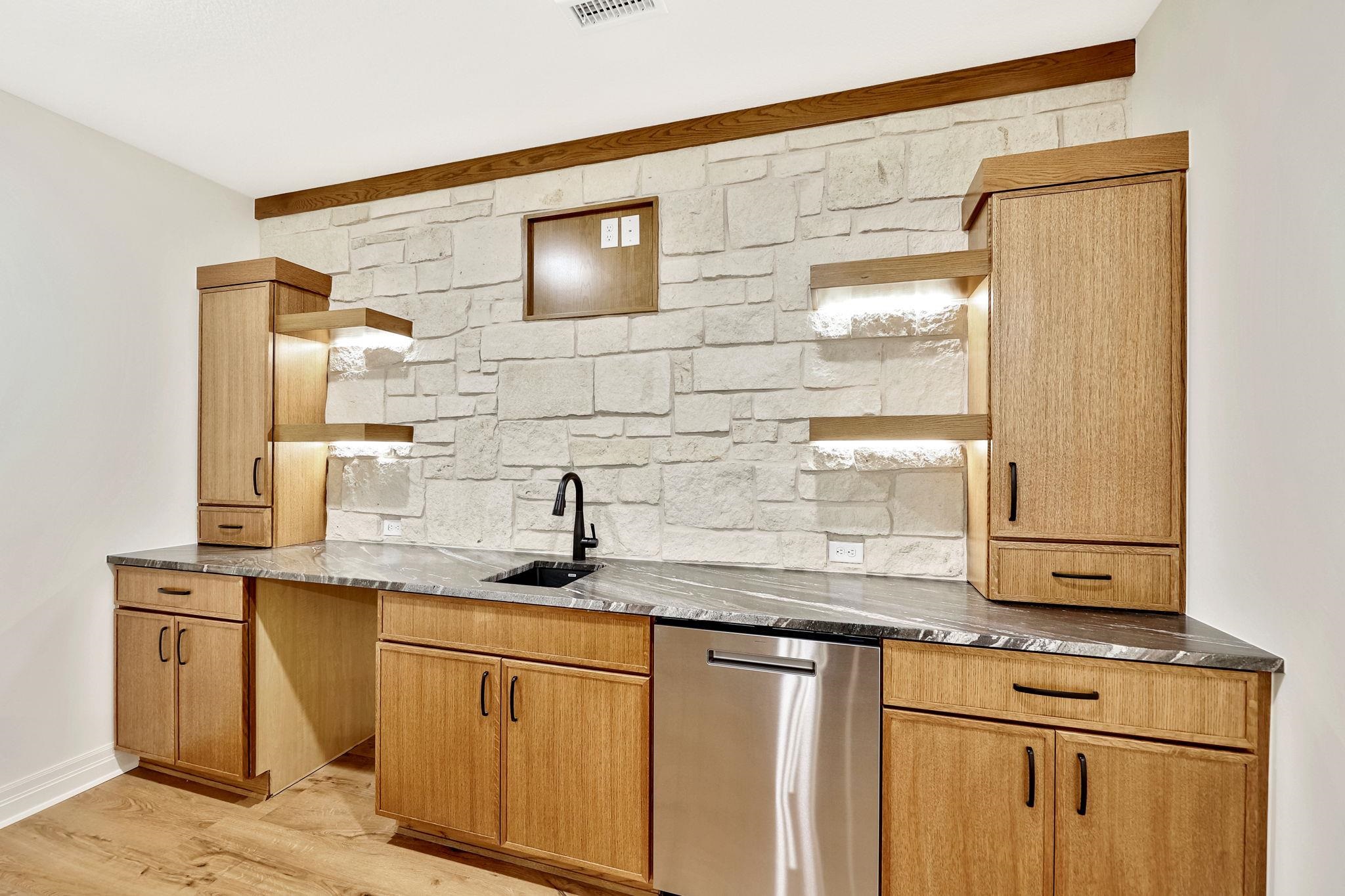 3346 N Bedford Court, Wichita, Kansas image 33