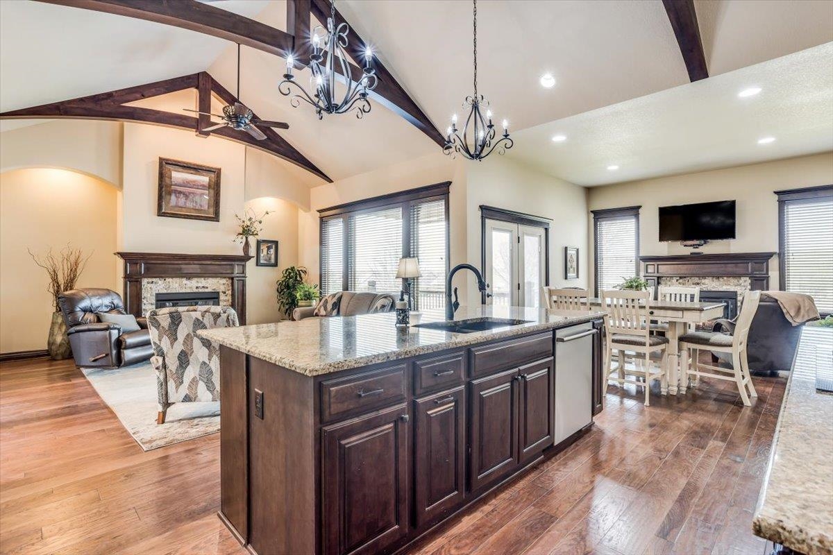 2425 N Sawgrass Ct, Derby, Kansas image 9
