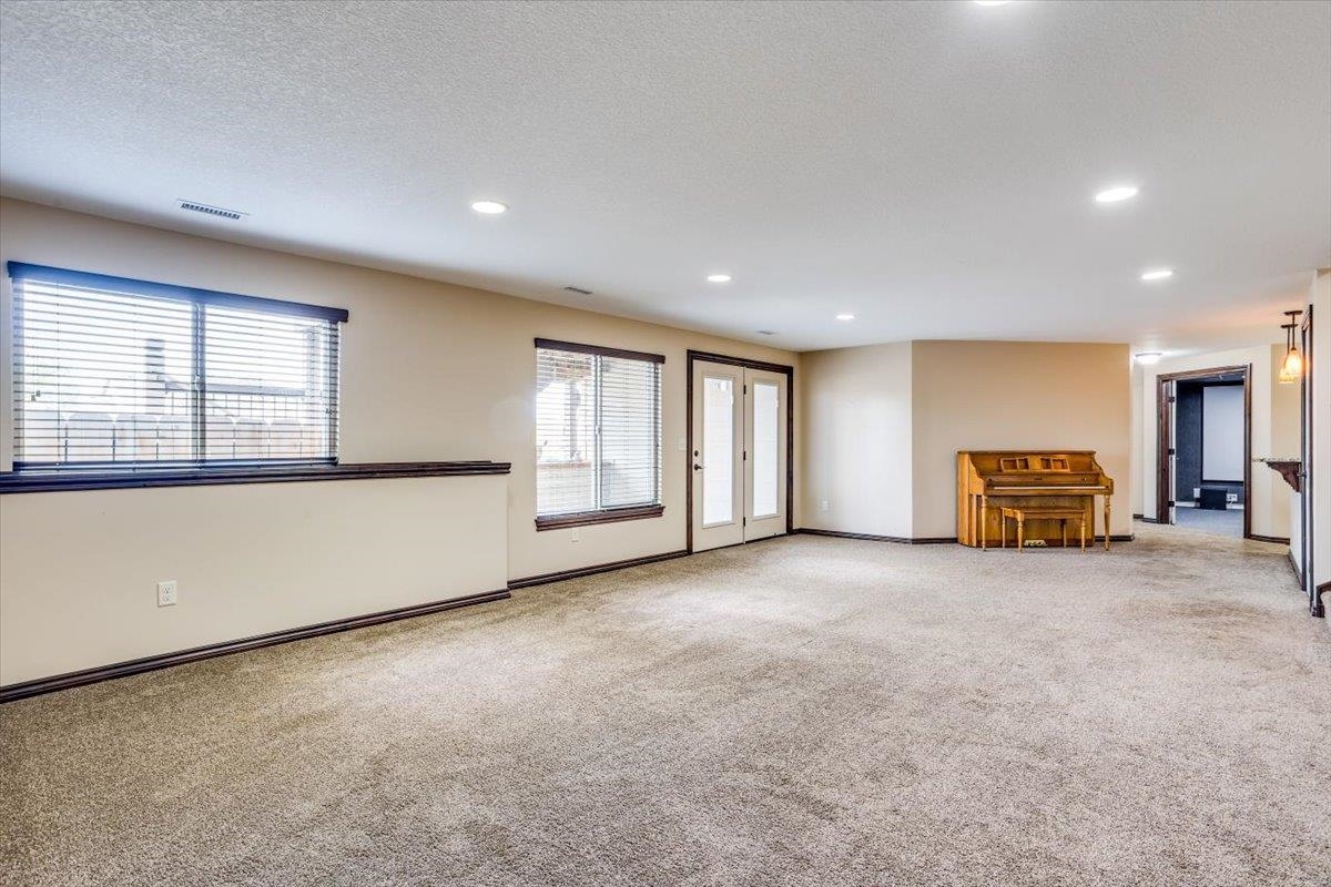 2425 N Sawgrass Ct, Derby, Kansas image 22
