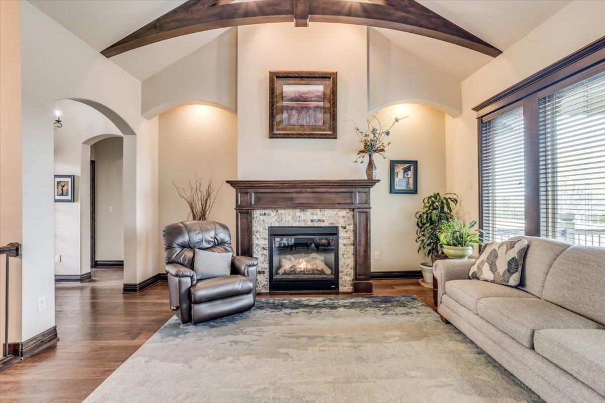 2425 N Sawgrass Ct, Derby, Kansas image 6