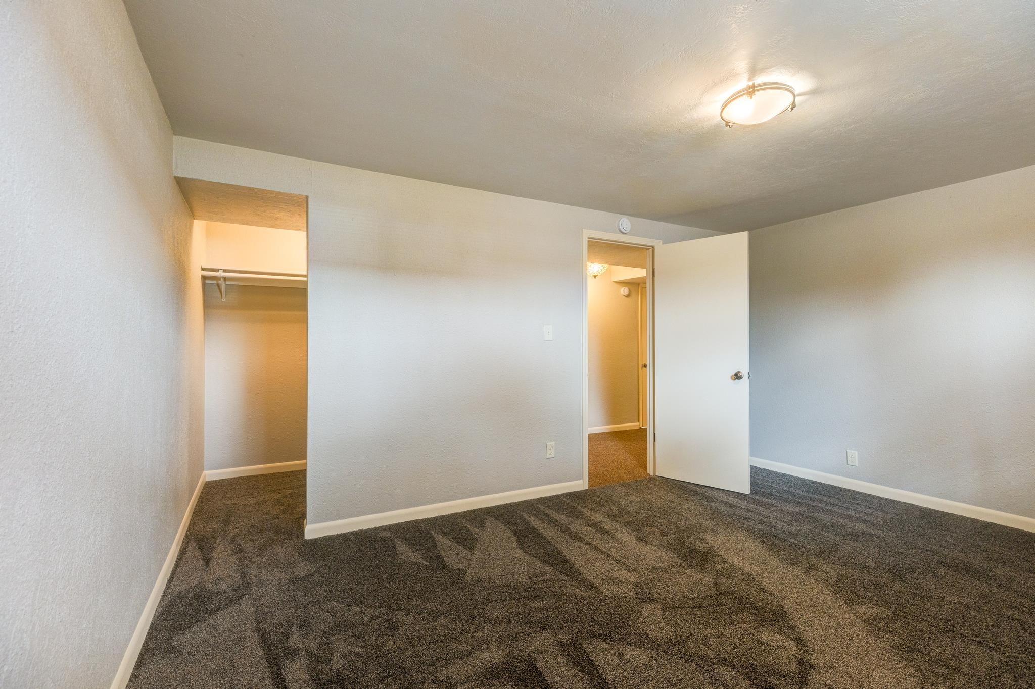 619 Guernsey Dr, Salina, Kansas image 21