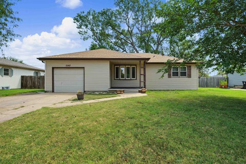 Homes For Sale - 2267 S Ohio St<br/> Salina, KS 67401