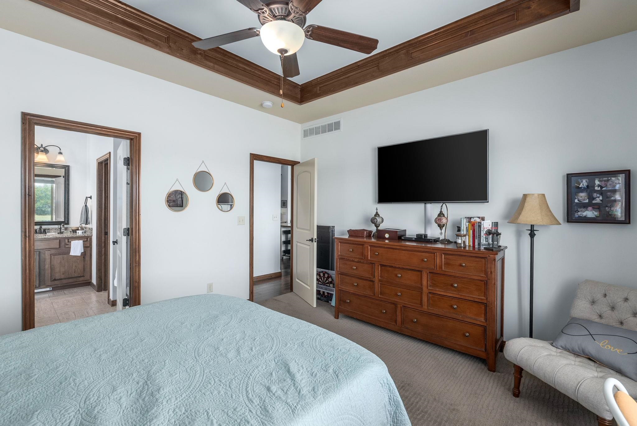 602 E Stone Lake Cir, Augusta, Kansas image 13