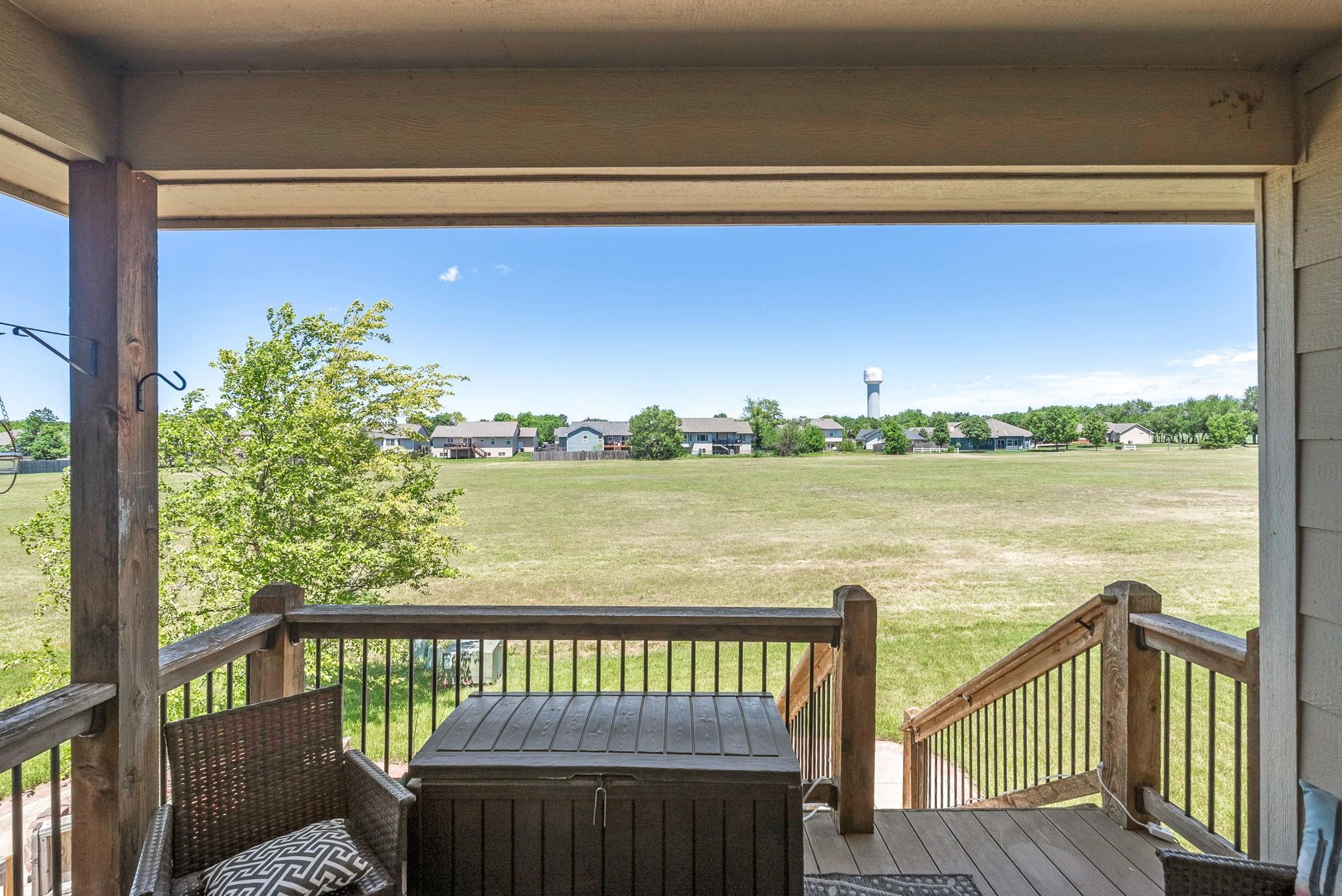 602 E Stone Lake Cir, Augusta, Kansas image 28