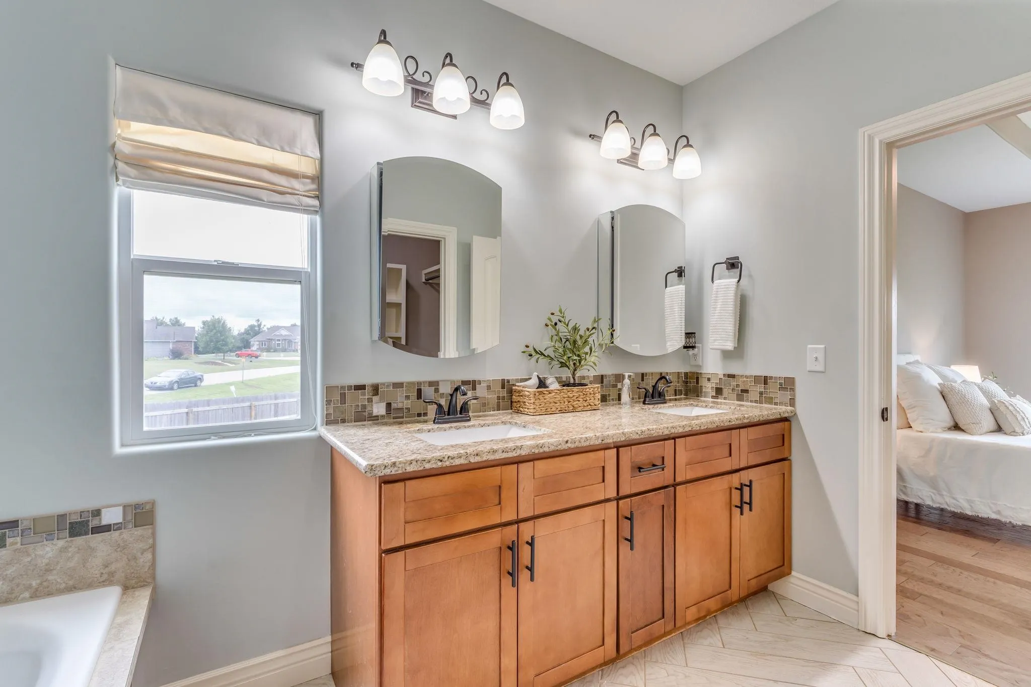 Park City, Kansas 67147, United States, 6 Bedrooms Bedrooms, ,4 BathroomsBathrooms,Residential,Active,175162