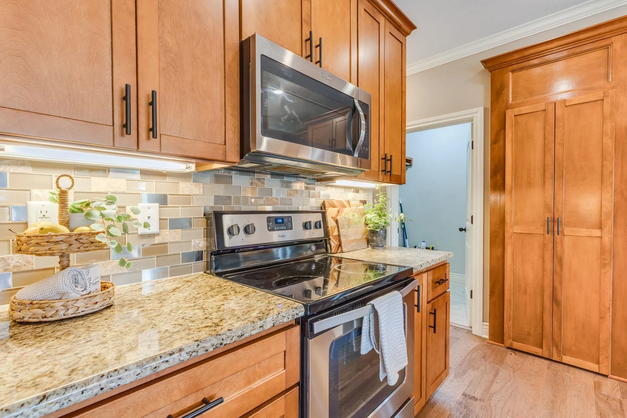 Park City, Kansas 67147, United States, 6 Bedrooms Bedrooms, ,4 BathroomsBathrooms,Residential,Active,175162